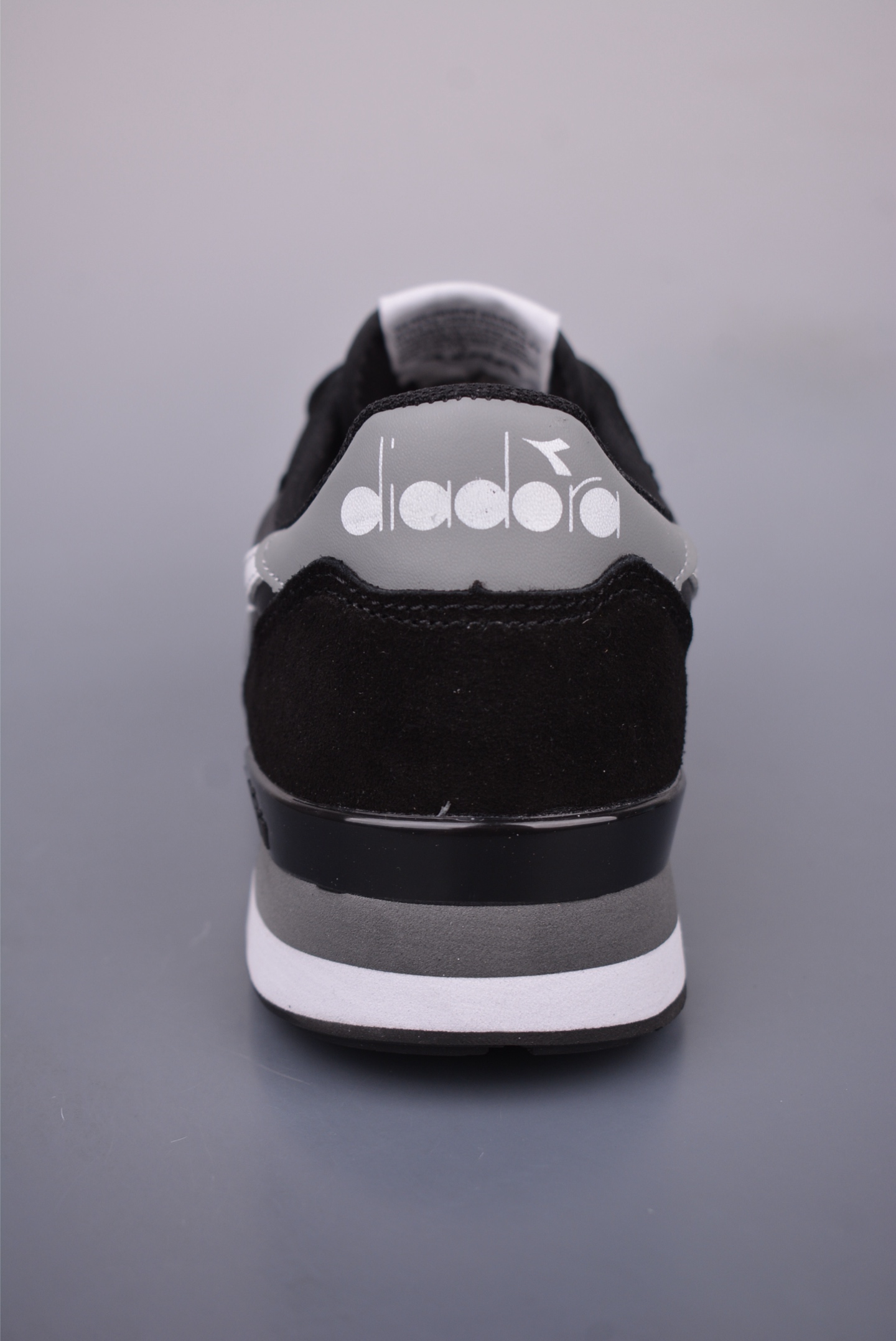 Diadora Camaro Retro Running Shoes - Polyester, Suede, and Leather 4 i1748303840760 7721 0 3