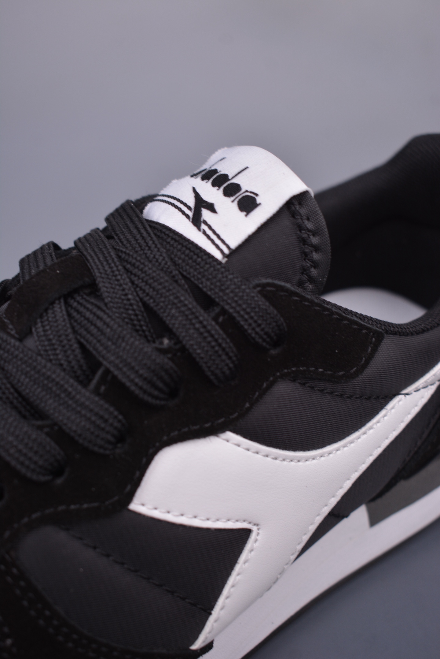 Diadora Camaro Retro Running Shoes - Polyester, Suede, and Leather 7 i1748303843420 6617 0 6