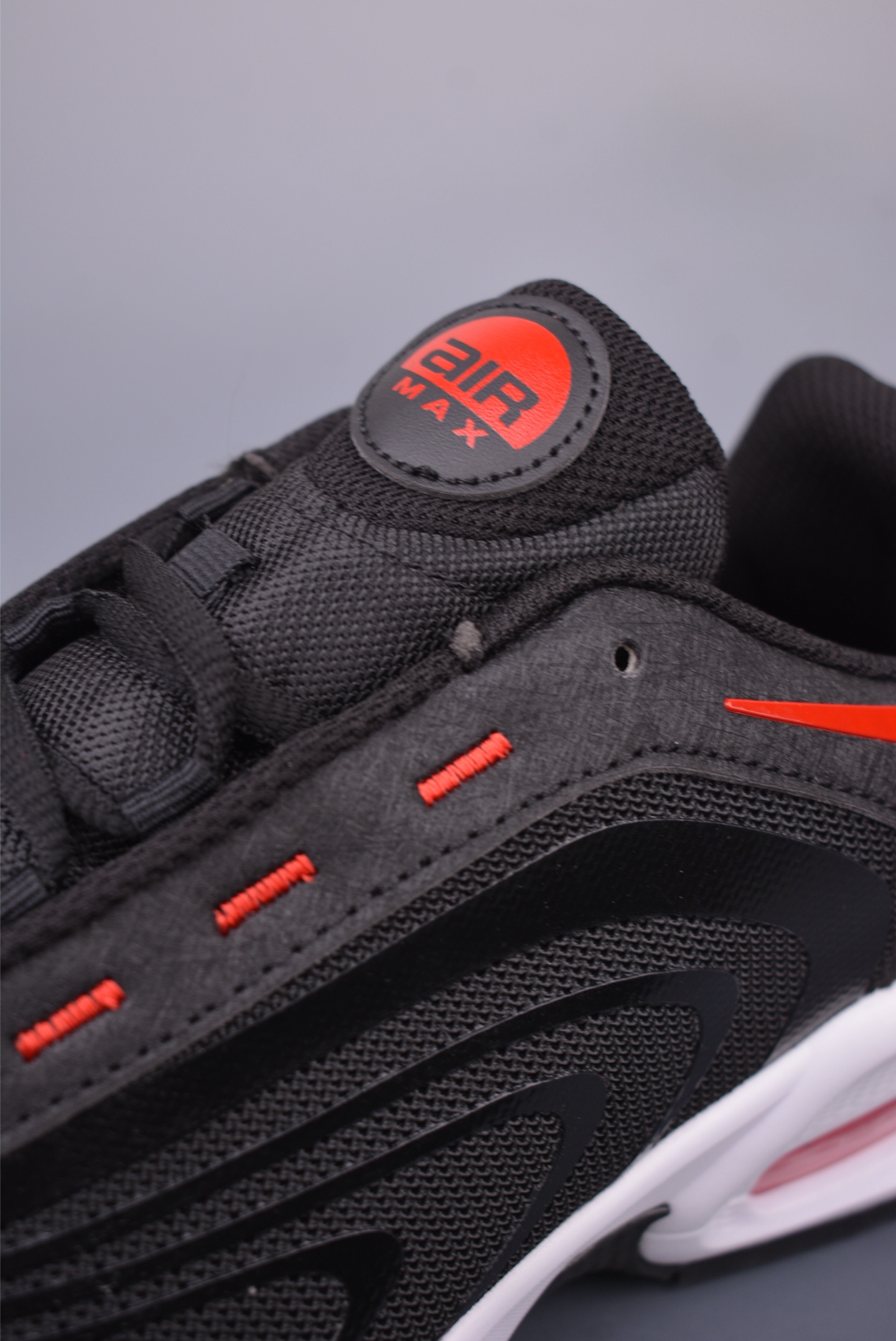 Nike Air Max Fire: Comfortable, Versatile Retro Sneakers with Air Cushioning 7 i1748303876390 9850 0 6