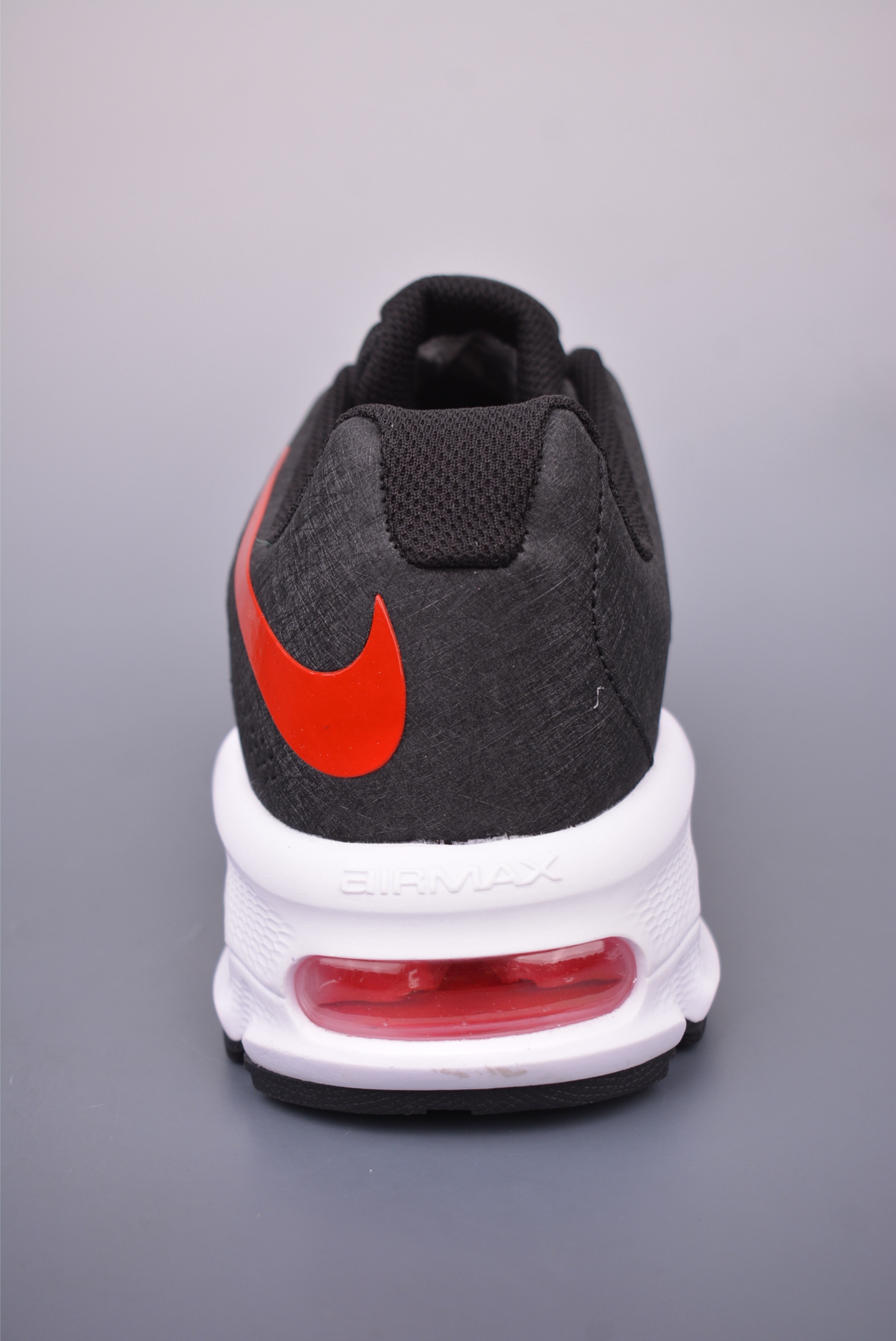 Nike Air Max Fire: Comfortable, Versatile Retro Sneakers with Air Cushioning 4 i1748303876421 5192 0 3