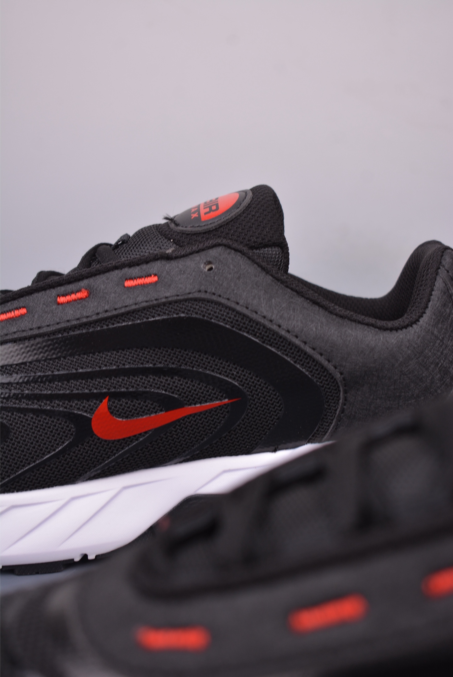 Nike Air Max Fire: Comfortable, Versatile Retro Sneakers with Air Cushioning 8 i1748303879092 1099 0 7
