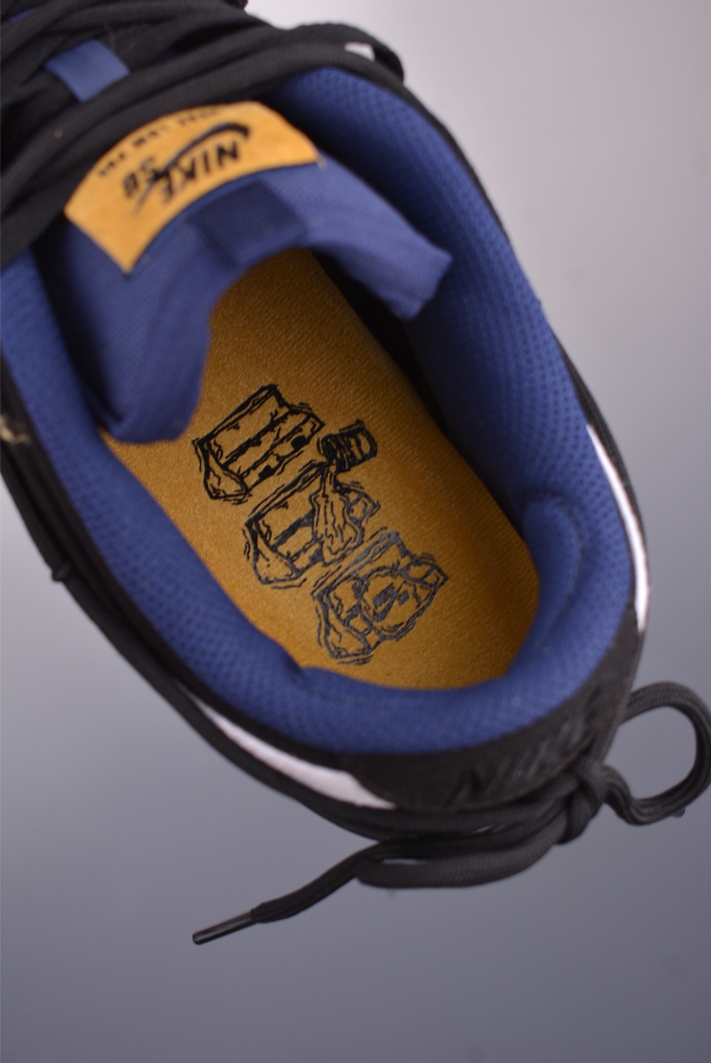 Nike SB Dunk Low Black/Yellow Canvas Deconstructed Drawstring Laces Shoes 9 i1748304388735 9505 0 8