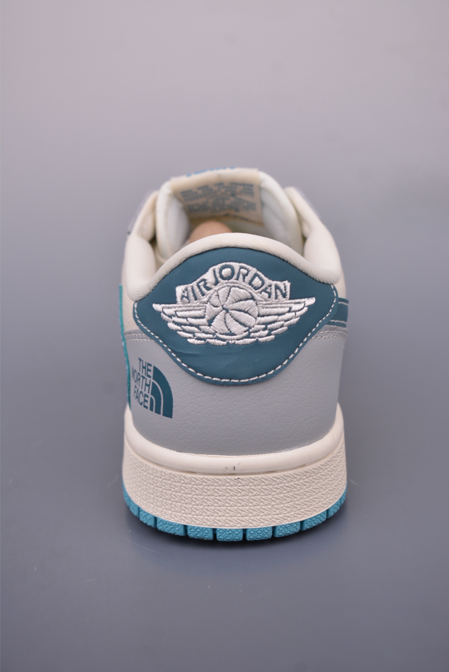 Fragment Design x Travis Scott x Air Jordan 1 Low Collab Sneakers 4 i1748304593002 4880 0 3