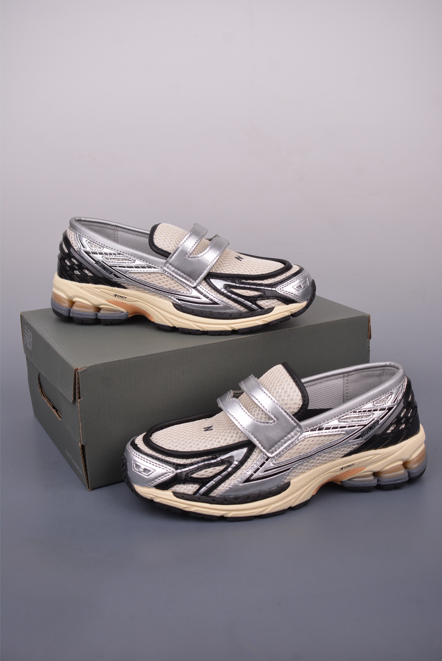 New Balance 1906R Loafer Sneakers - Comfortable, Sporty, and Stylish Slip-Ons 6 i1748304868833 6164 0 4