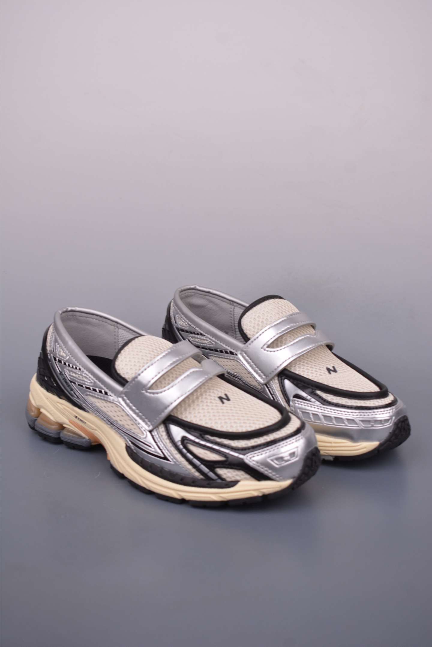 New Balance 1906R Loafer Sneakers - Comfortable, Sporty, and Stylish Slip-Ons 2 i1748304868942 1579 0 0