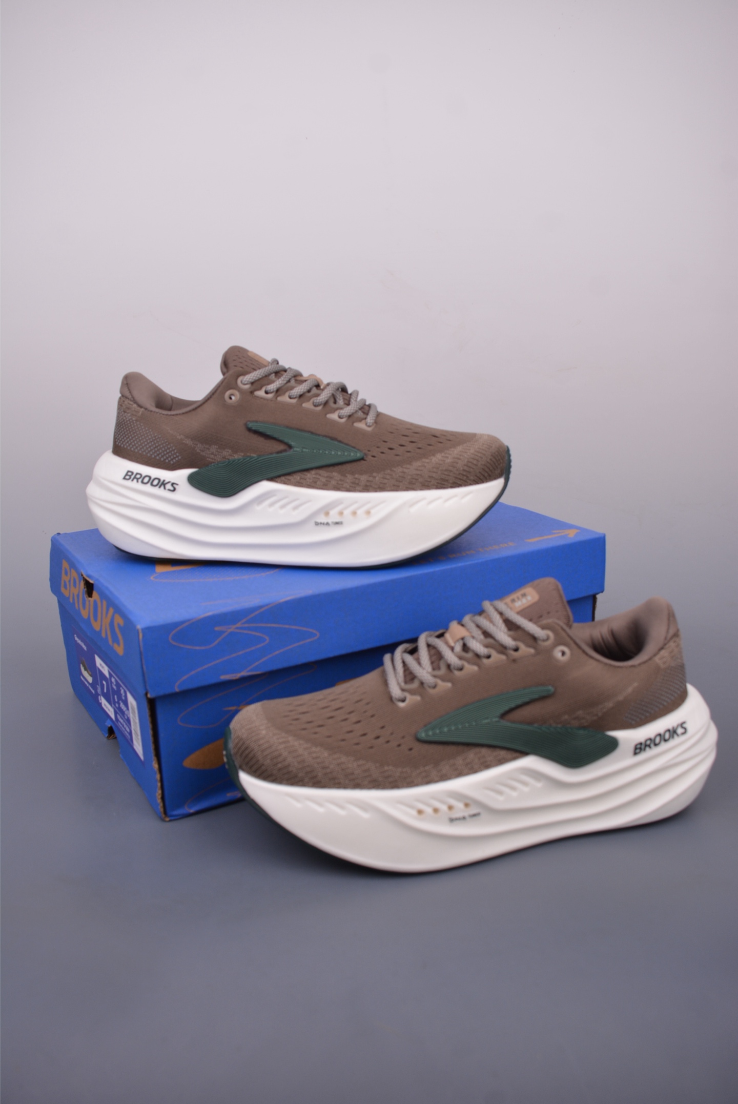 Brooks Glycerin Max Running Shoes - Breathable, Cushioned, and Supportive 5 i1748305162368 6656 0 4
