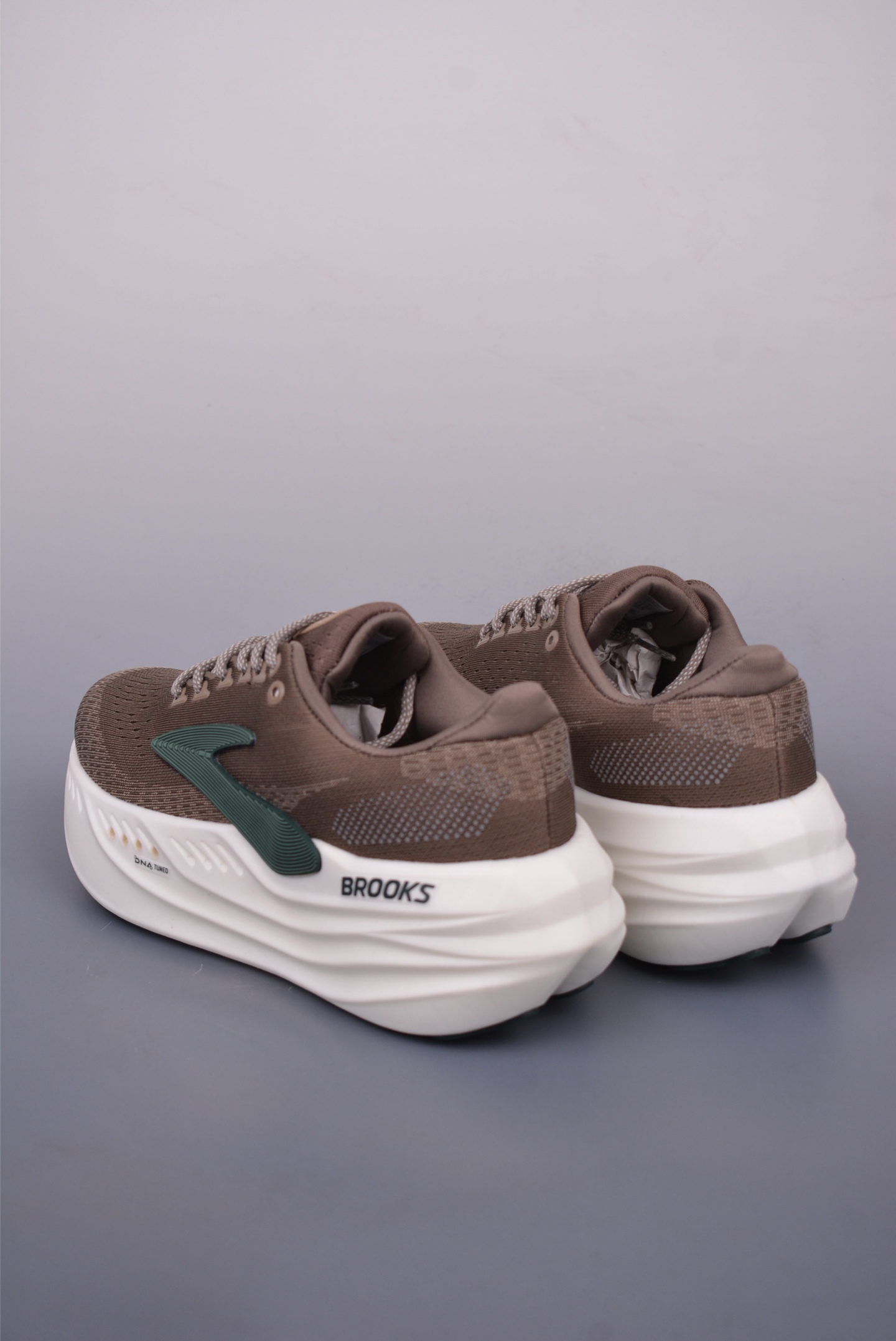 Brooks Glycerin Max Running Shoes - Breathable, Cushioned, and Supportive 2 i1748305164047 5111 0 1