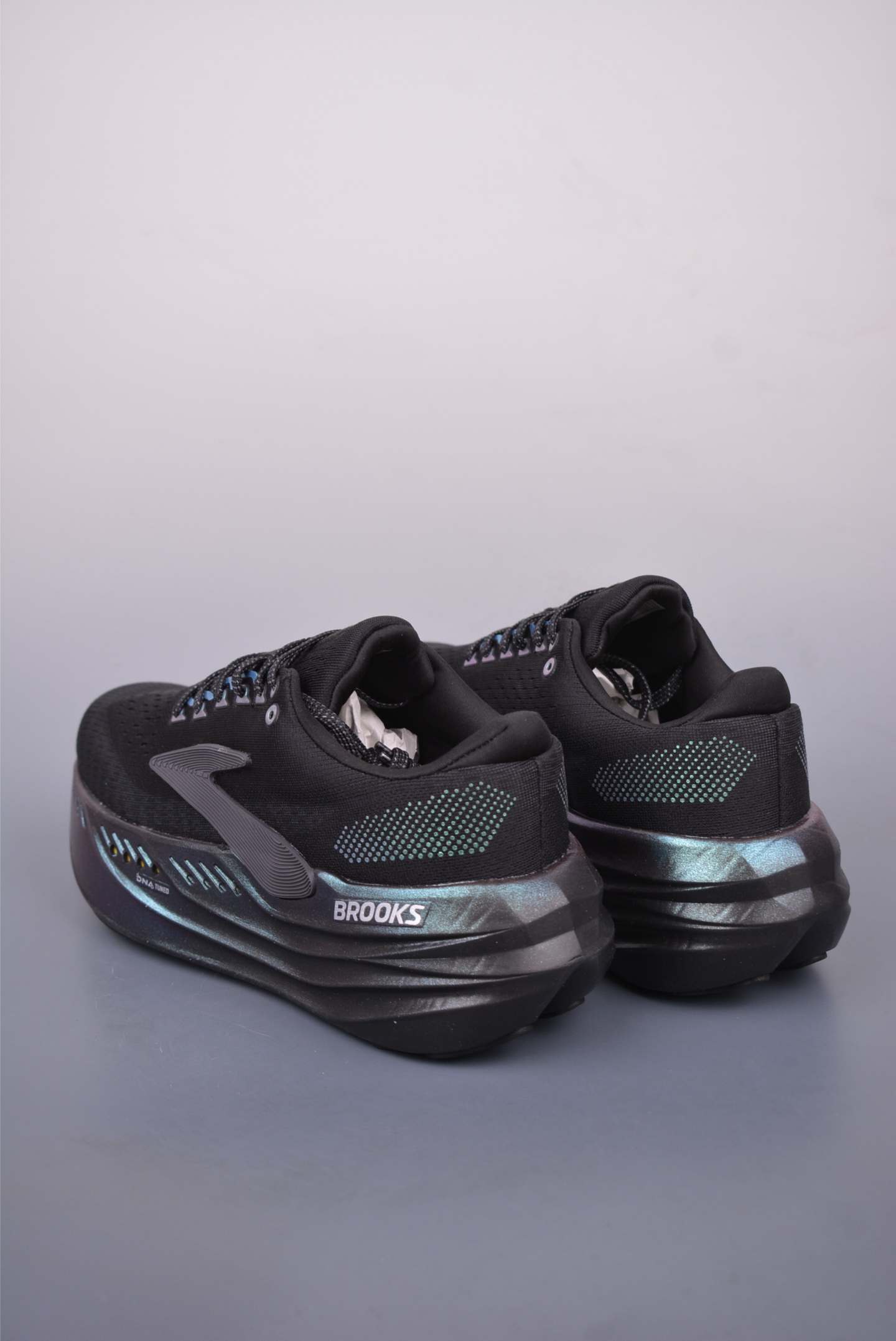 Brooks Glycerin Max Running Shoes - Lightweight, Breathable & Cushioned 2 i1748305207623 3070 0 1