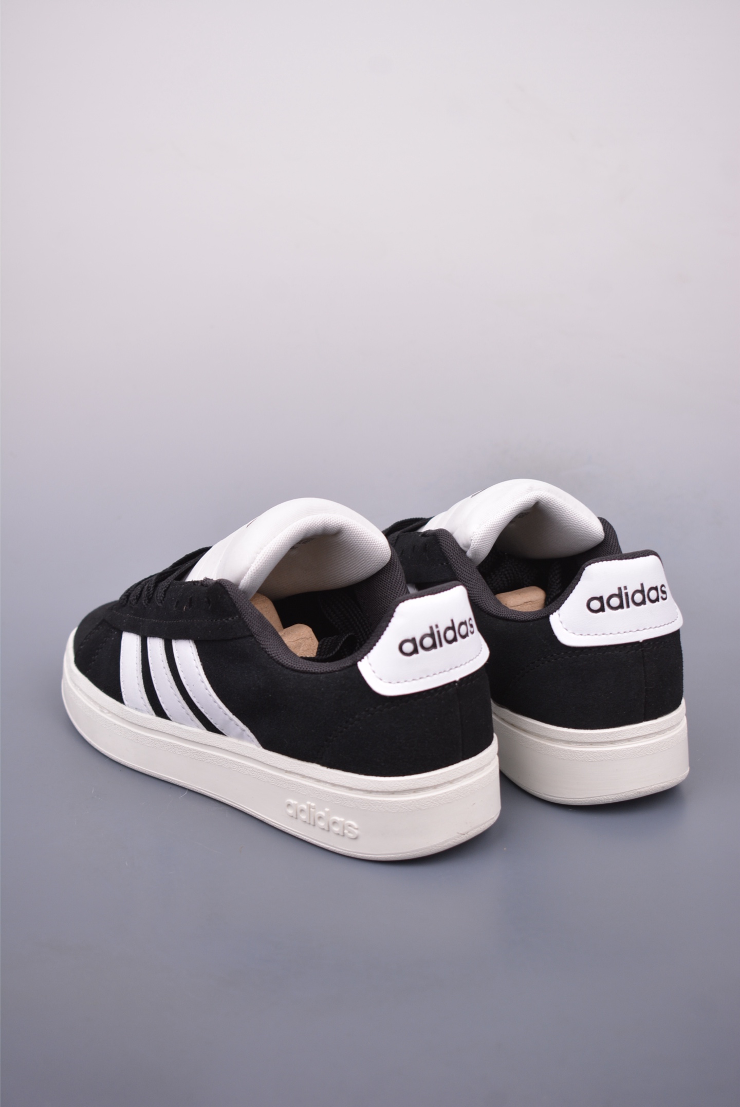 Adidas Grand Court Alpha Sneakers - Classic Retro Style with Signature Stripes 2 i1748385321960 8764 0 1