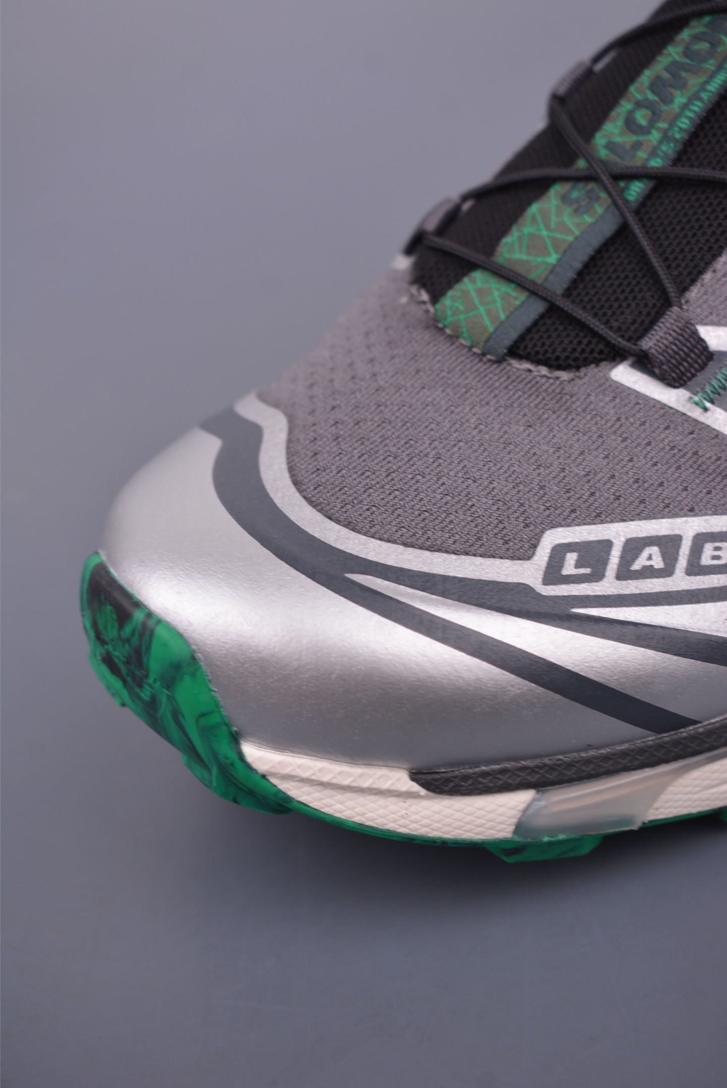 Salomon XT-6 Outdoor Training Shoes: Stylish & Functional Athletic Footwear 7 i1748385420526 8015 0 5