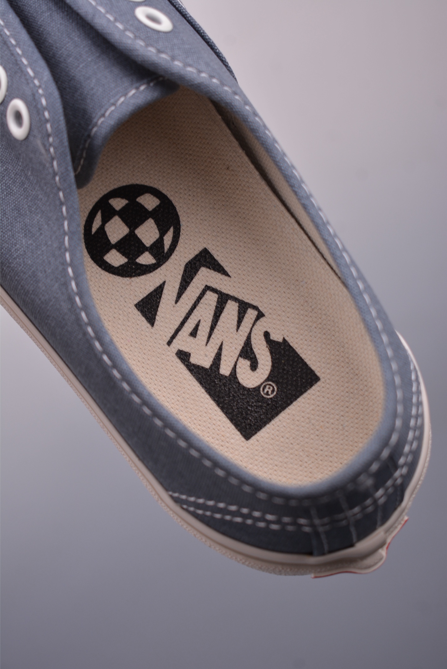 Vans MTE Authentic Reissue 44 小地球系列 水洗牛仔蓝硫化帆布鞋 VN000CW2RV2