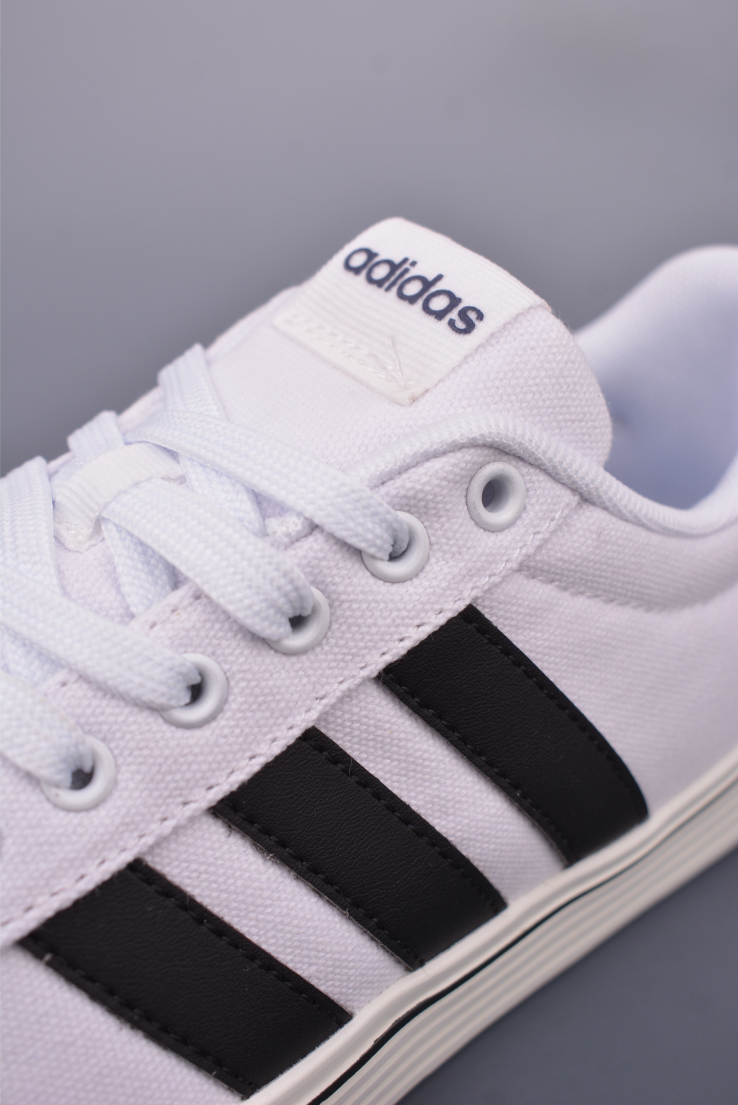Adidas Barreda Daily 4.0 Low-Top Sneakers - Comfortable & Stylish 8 i1748386380289 9381 0 6