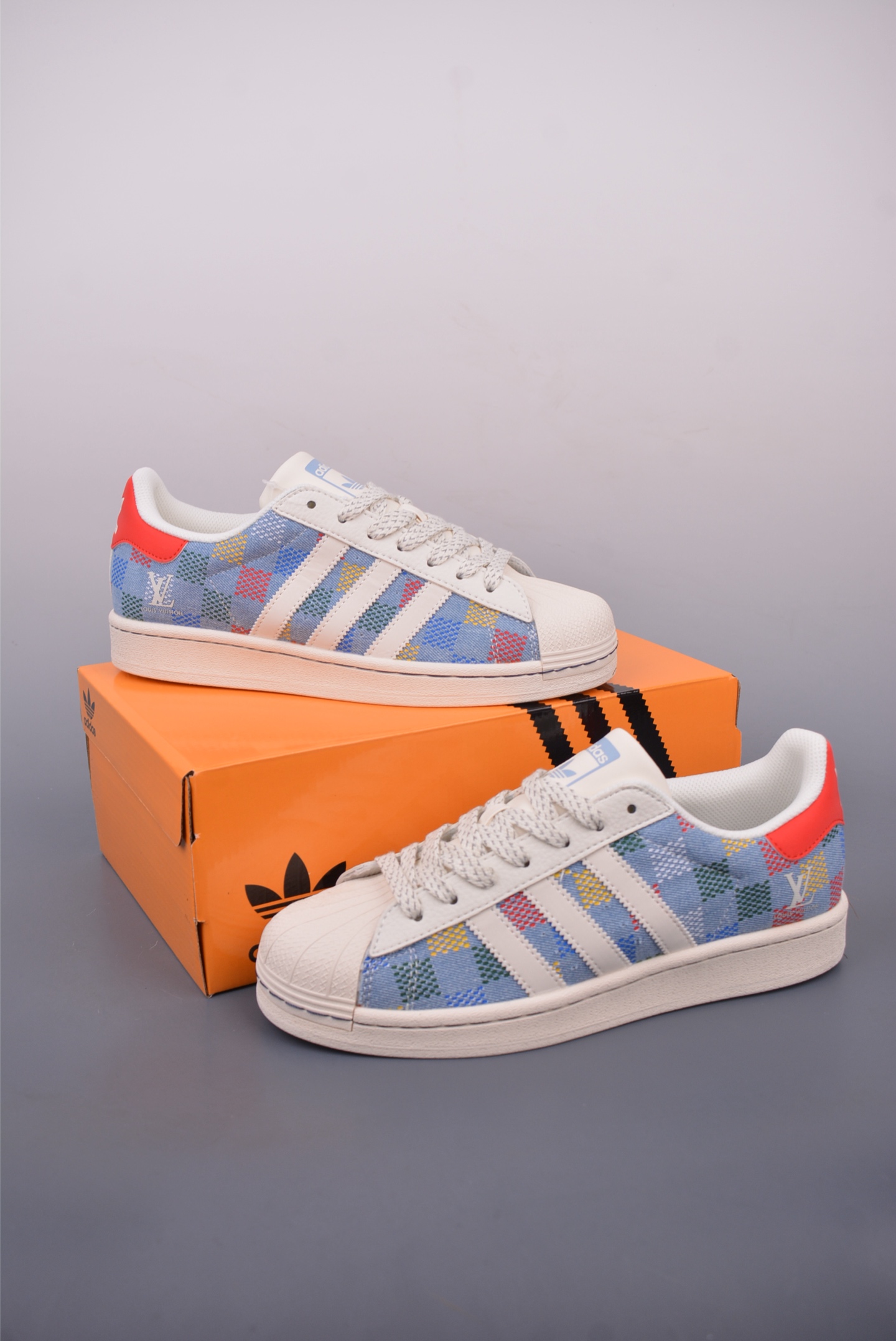 Adidas Originals Superstar DIY Shell Toe Sneakers with Louis Vuitton Pattern 1 i1748387028299 7014 0 4