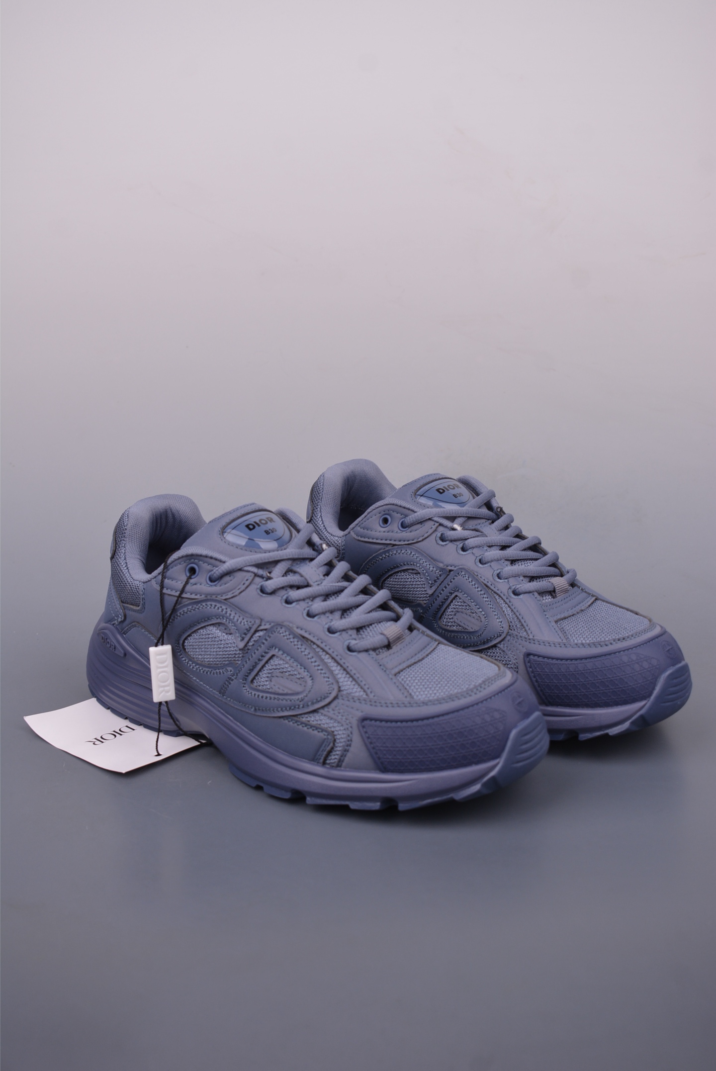 Dior B30 Casual Sneakers :Style, Comfort, and Iconic Design with CD30 Reflective Logo 1 i1748387249096 2673 0 0