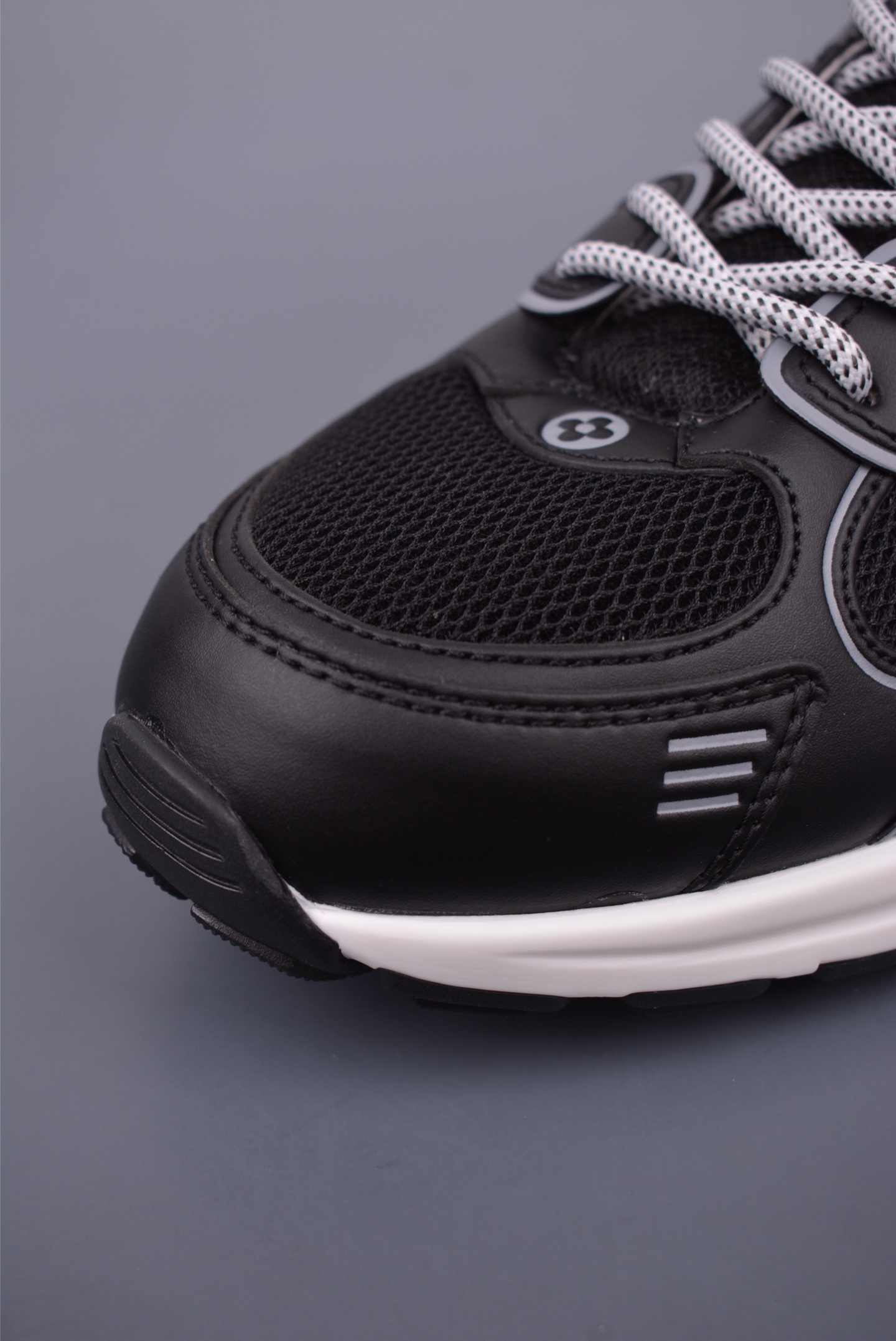 Louis Vuitton Olympia Sneakers - Black Mesh Design for Breathable Comfort 7 i1748387938781 5704 0 5