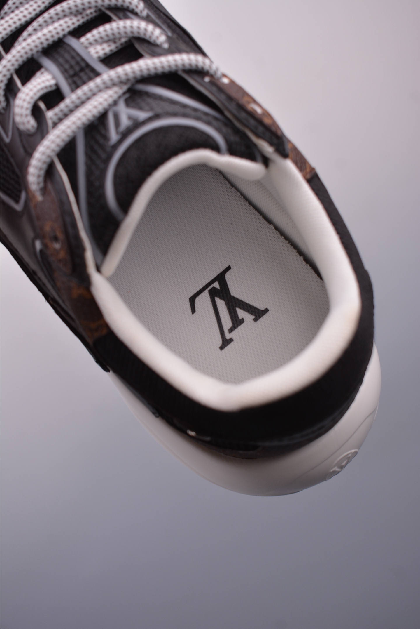 Louis Vuitton Olympia Sneakers - Black Mesh Design for Breathable Comfort 10 i1748387938834 5558 0 8