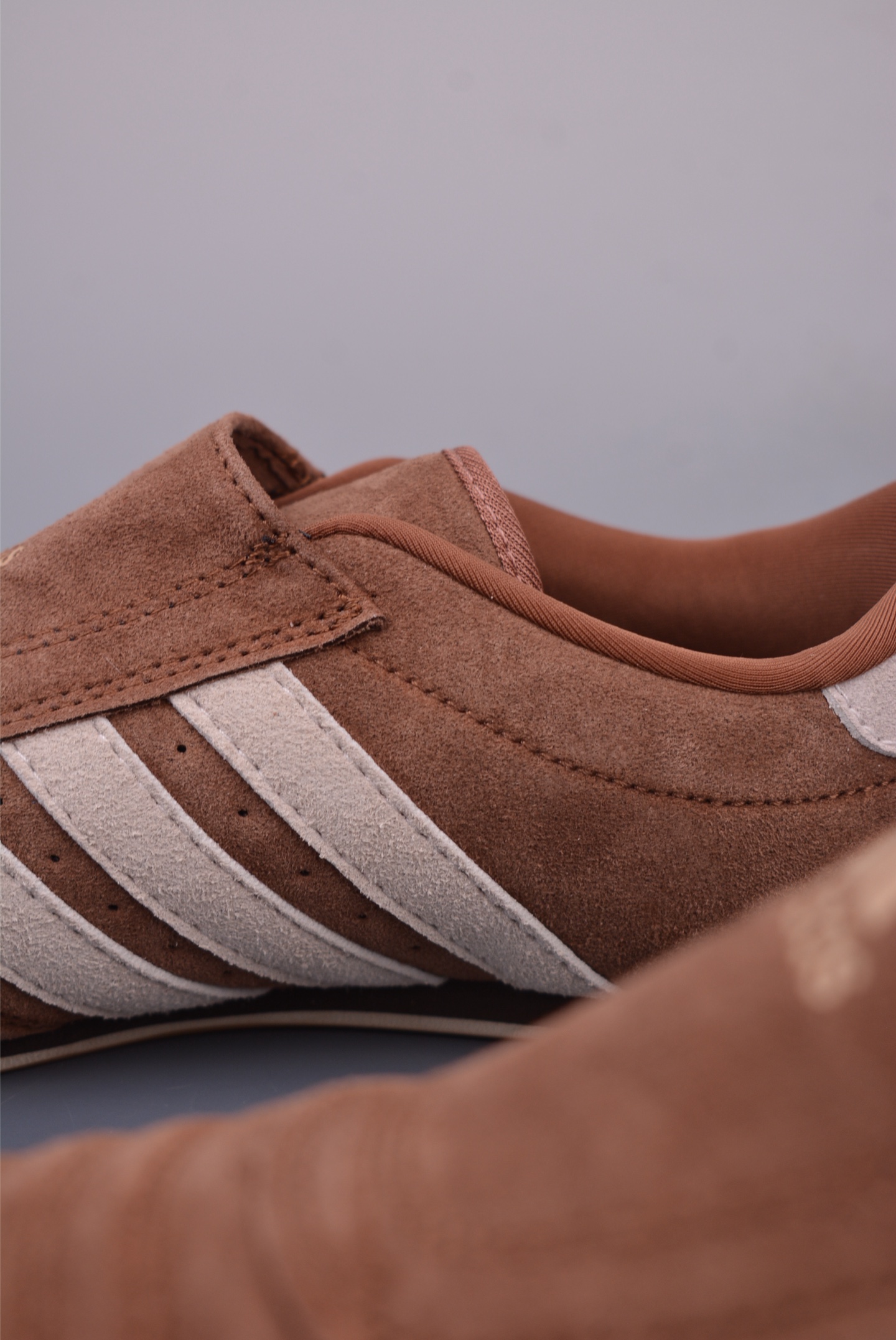 Adidas Originals Taekwondo Low Brown Suede Slip-On Sneakers - Retro Style 8 i1748467891886 9274 0 7