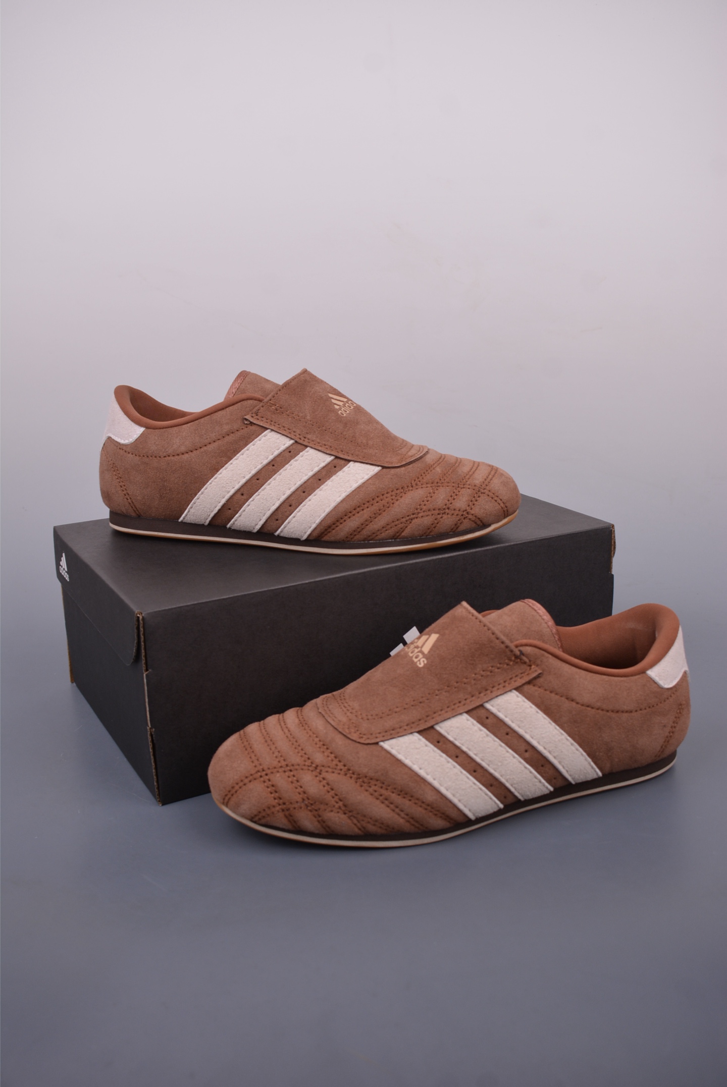 Adidas Originals Taekwondo Low Brown Suede Slip-On Sneakers - Retro Style 5 i1748467891915 2418 0 4