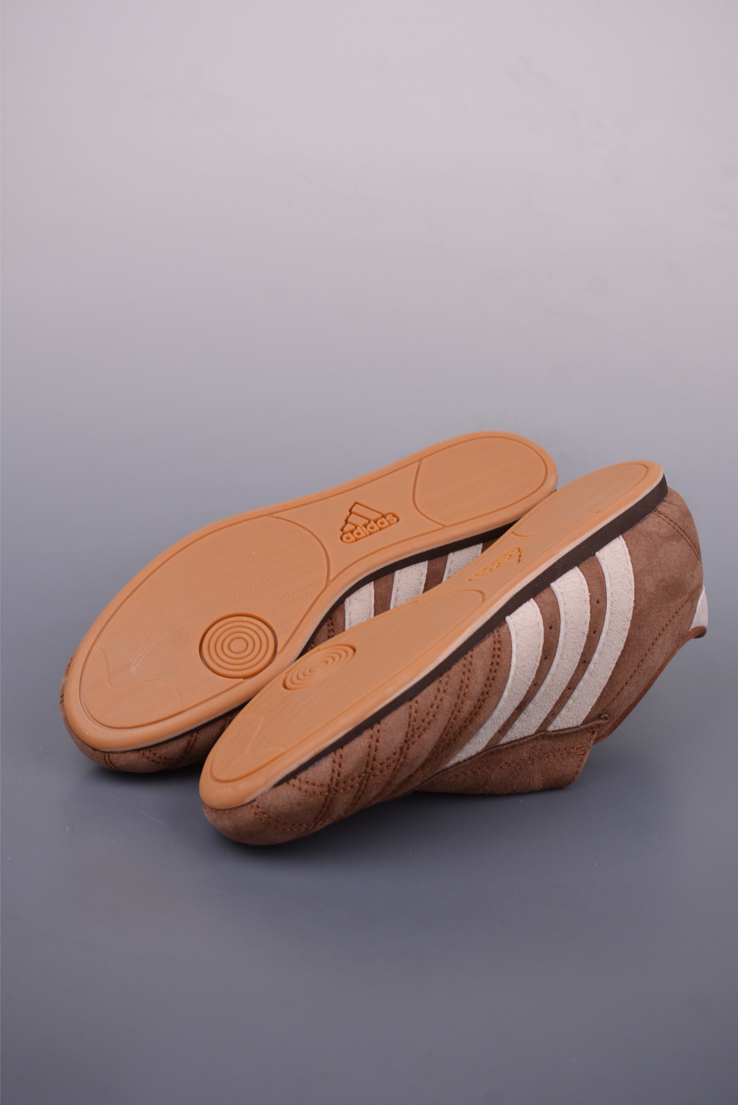 Adidas Originals Taekwondo Low Brown Suede Slip-On Sneakers - Retro Style 3 i1748467893289 715 0 2
