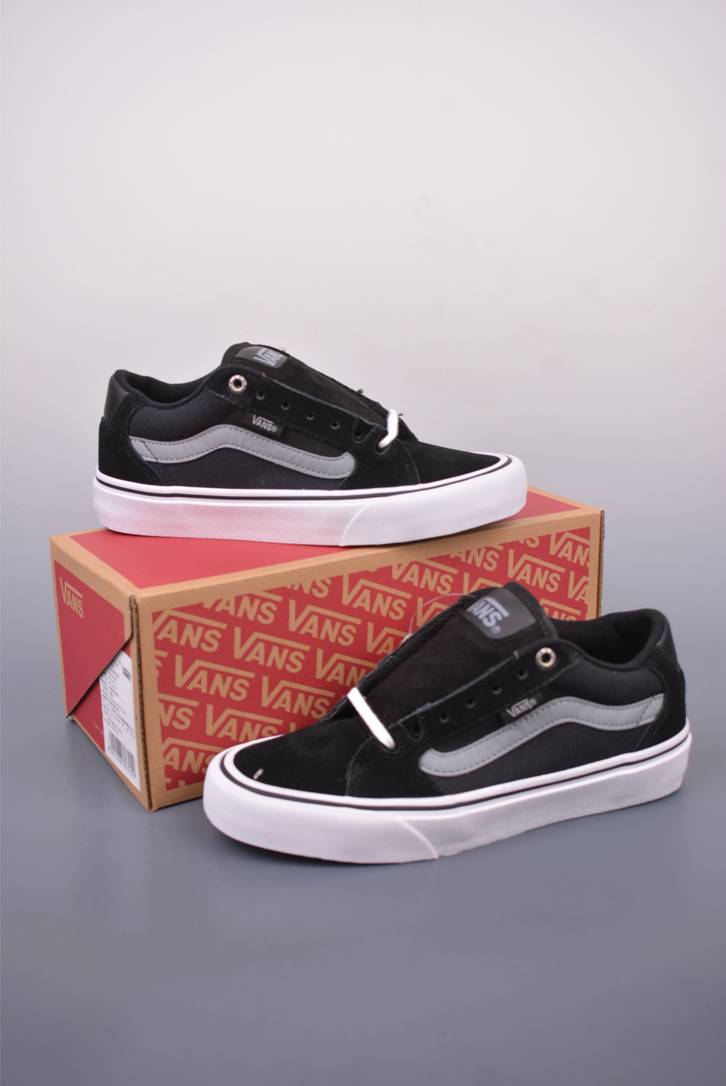 Vans Old Skool Faulkner 黑灰 防滑轻便低帮休闲滑板鞋 VN0A34A4MKI