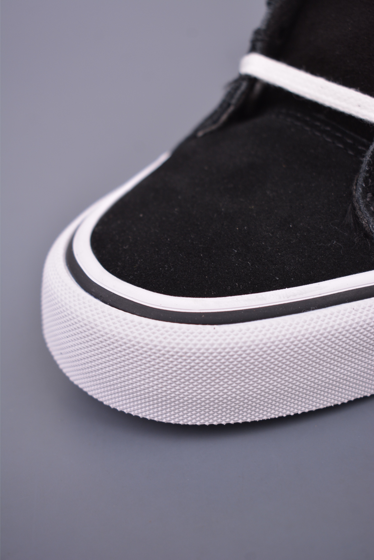 Vans Old Skool Faulkner 黑灰 防滑轻便低帮休闲滑板鞋 VN0A34A4MKI