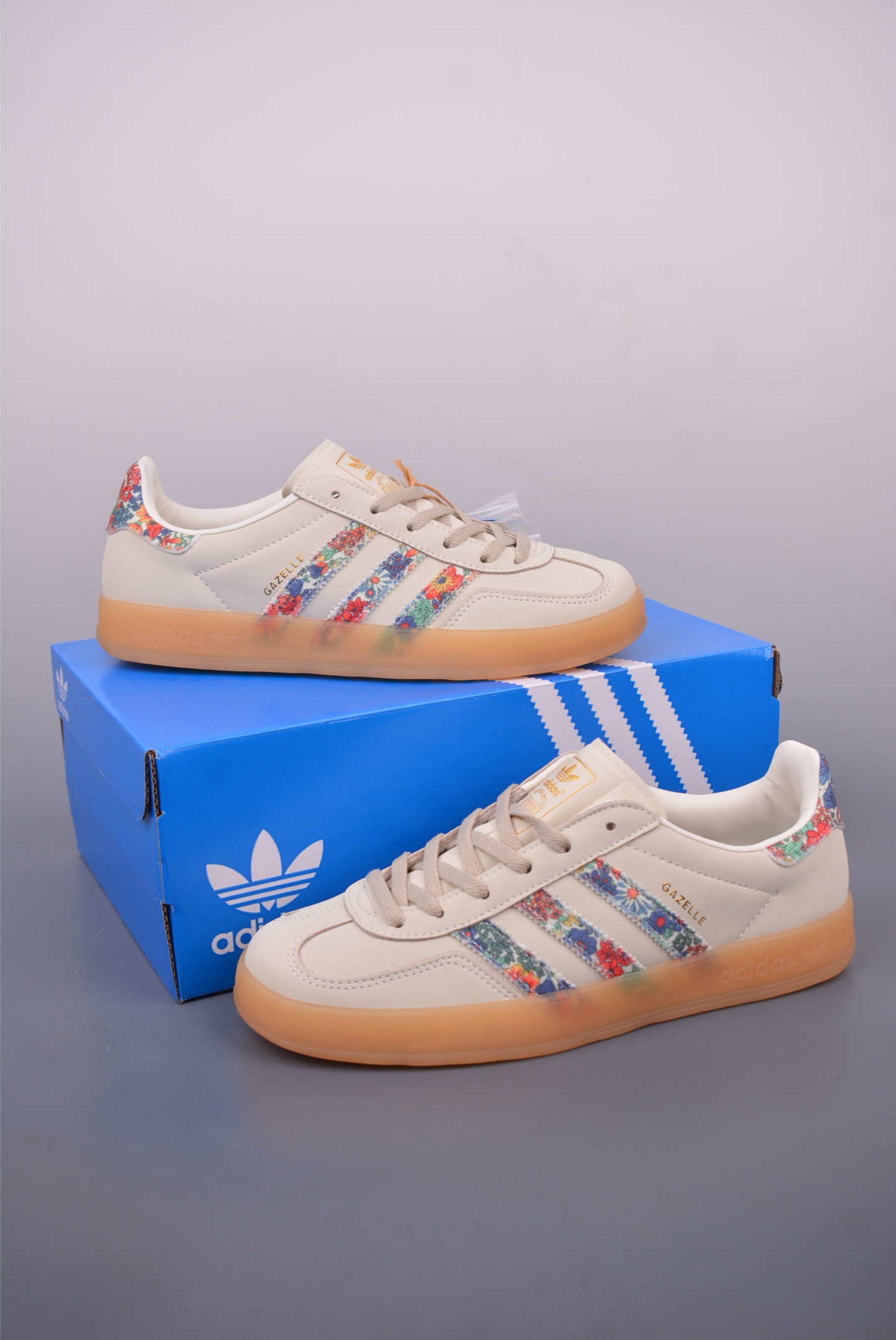 Adidas Originals Gazelle Indoor Floral Low-Top Sneakers - JH73702622 6 i1748468060282 5601 0 4
