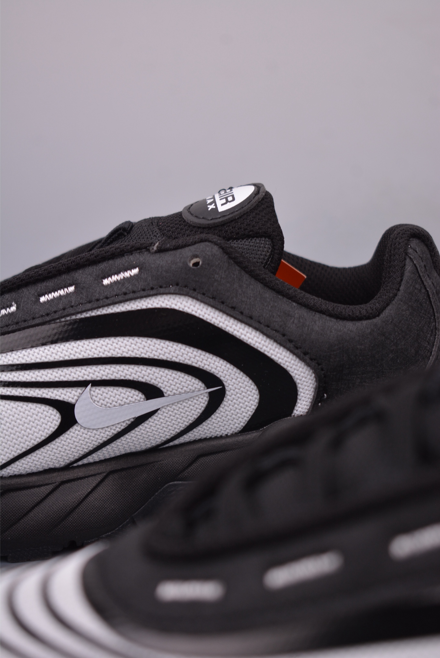 Nike Air Max Fire: Comfortable, Versatile, Retro Sneakers with Air Cushioning 8 i1748468115436 3910 0 7