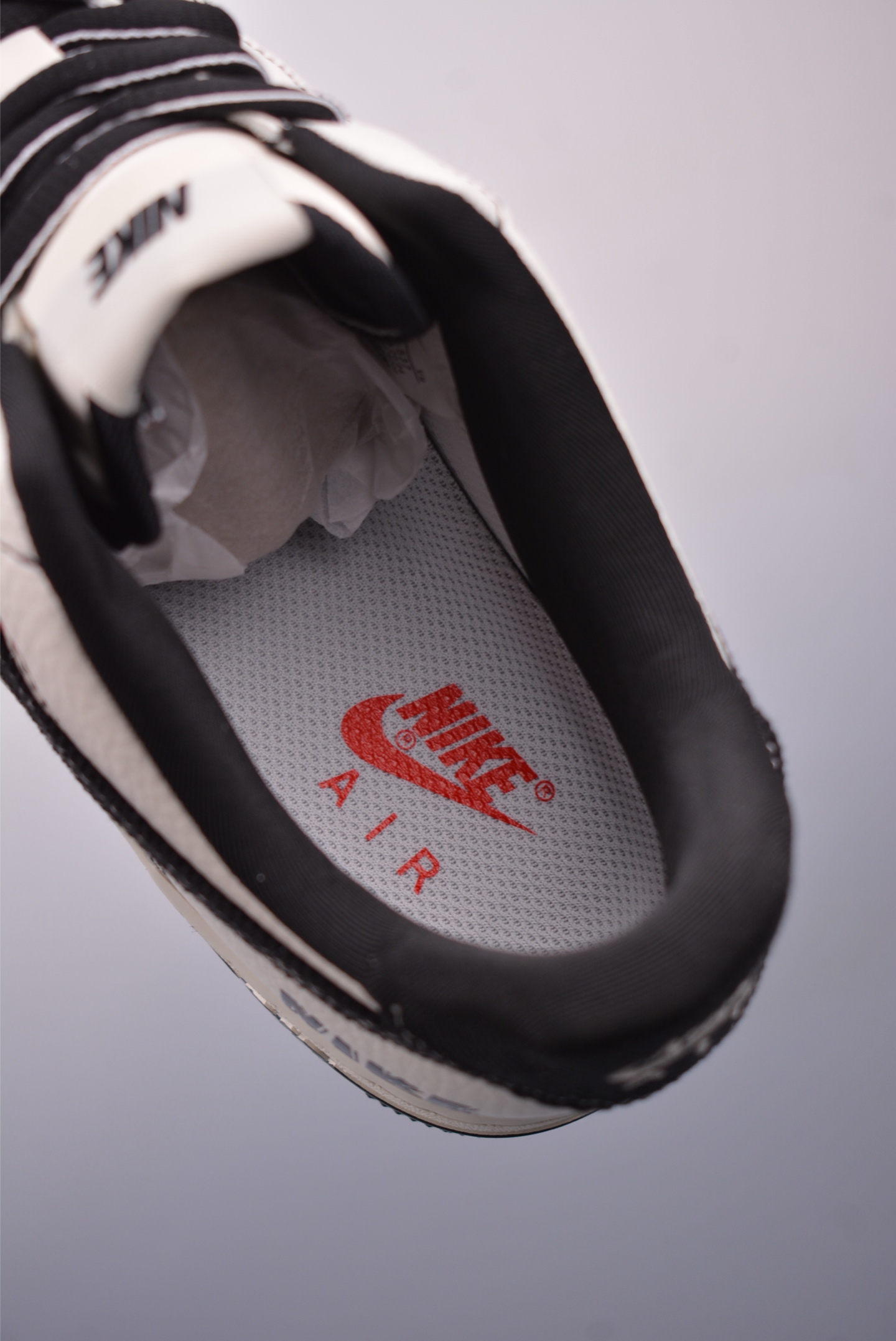 Nike Air Force 1 Low 灰白黑 SC9207-537
