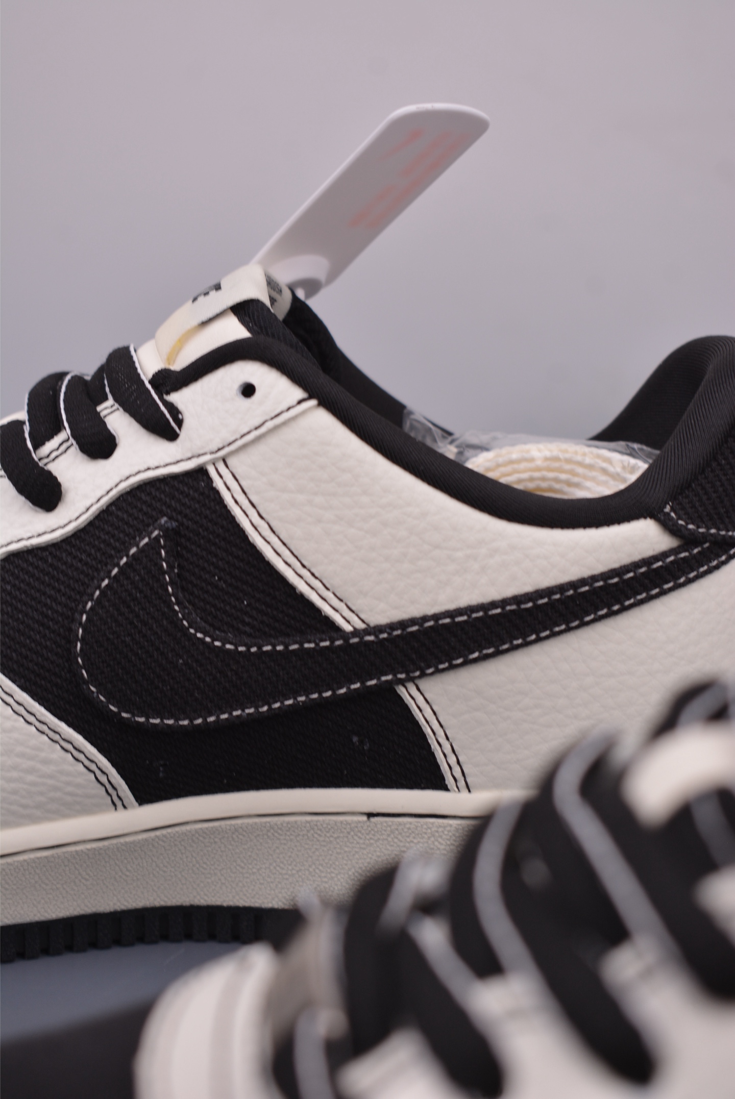 Nike Air Force 1 Low 灰白黑 SC9207-537