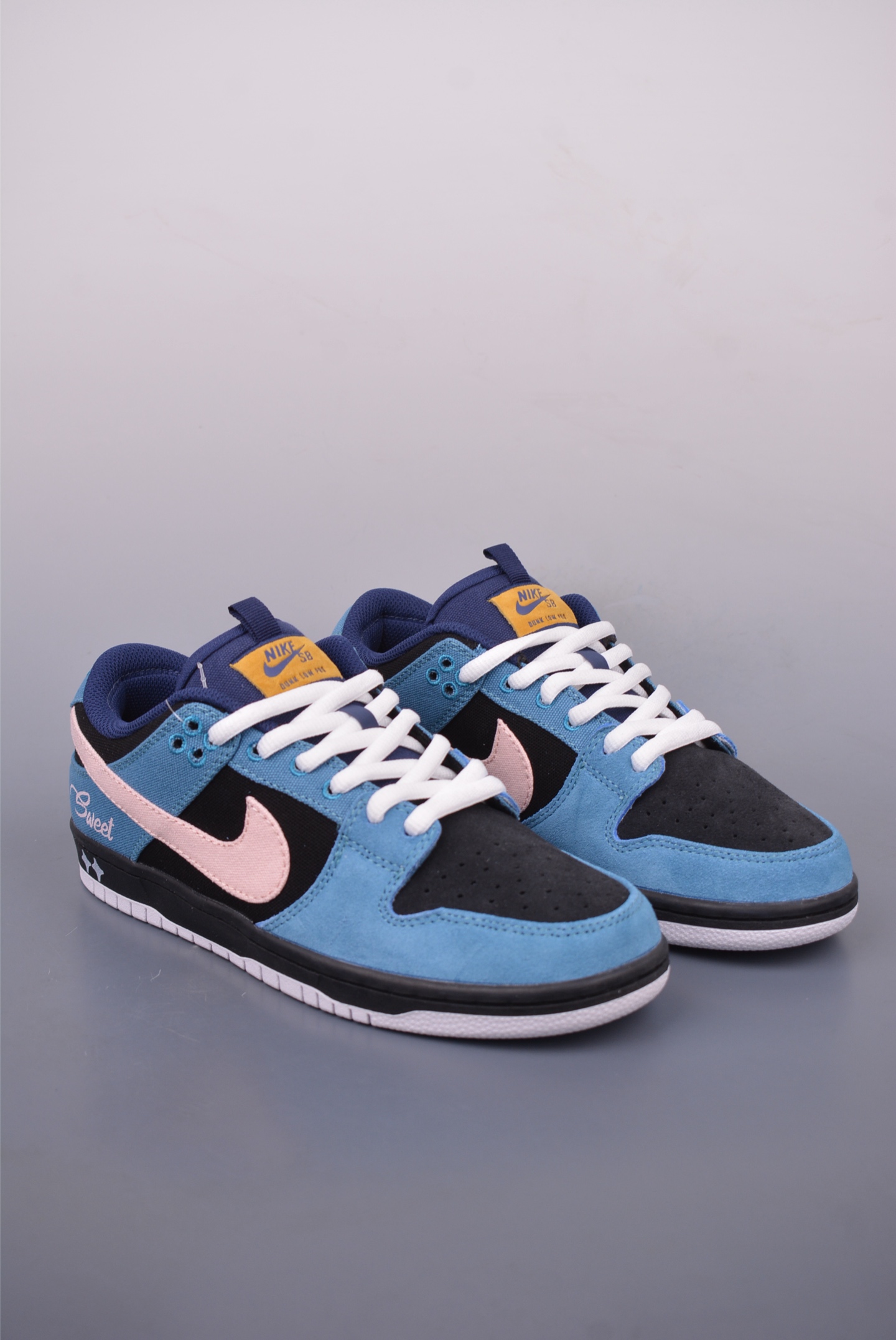 Nike SB Dunk Low Black Blue Canvas Premium Sneakers - Comfortable and Stylish 1 i1748469638197 1432 0 0