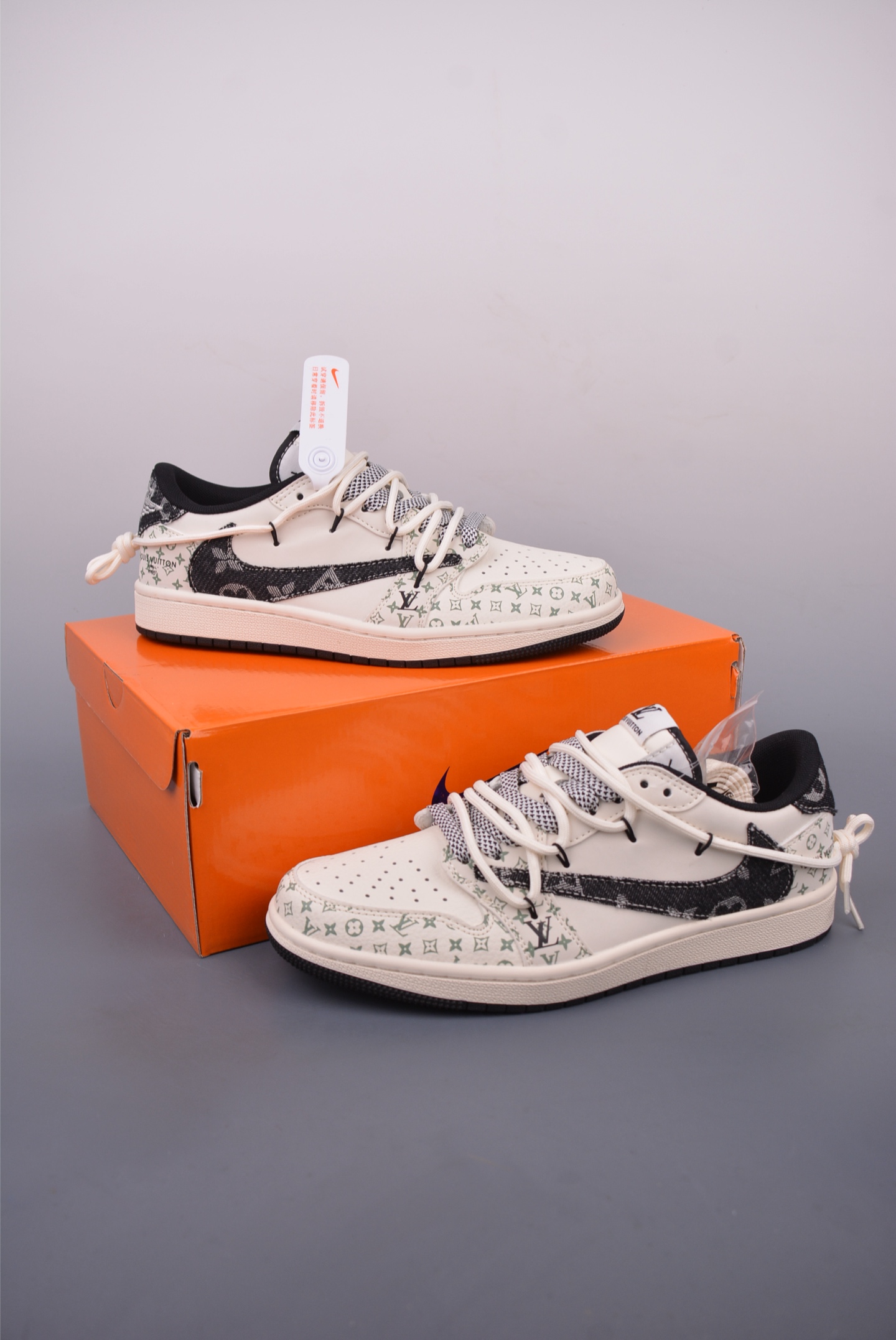 Fragment Travis Scott Louis Vuitton Air Jordan 1 Low Sneakers 6 i1748469746664 9967 0 4