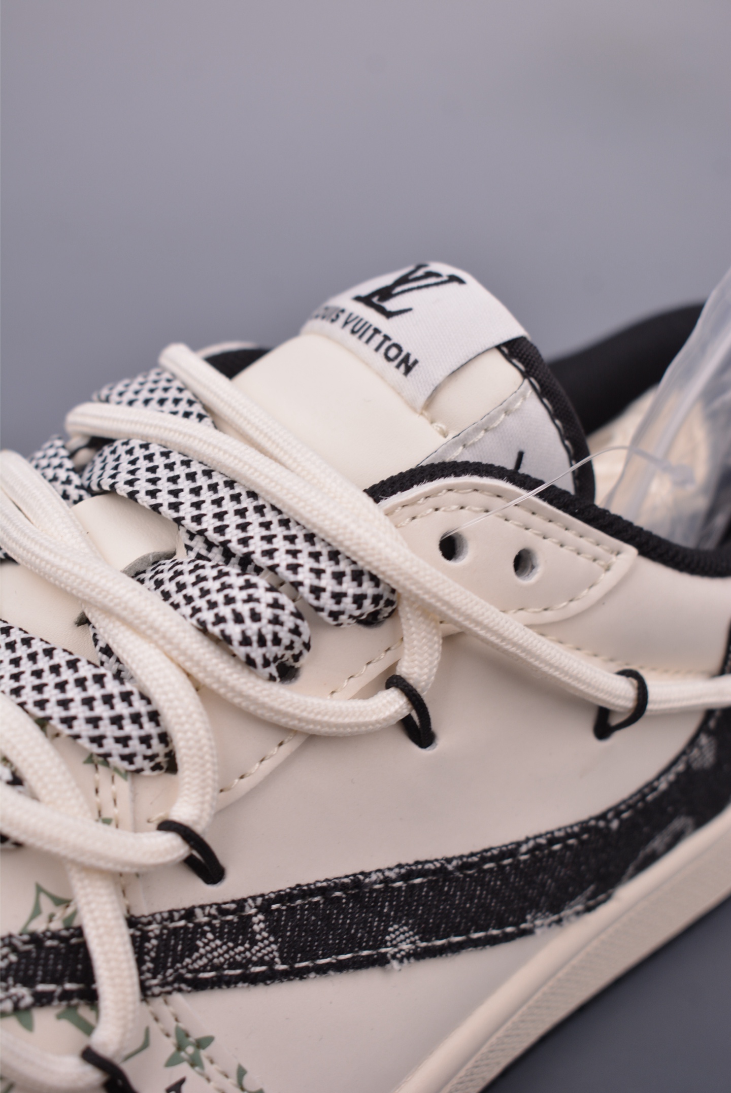 Fragment Travis Scott Louis Vuitton Air Jordan 1 Low Sneakers 8 i1748469746696 5032 0 6