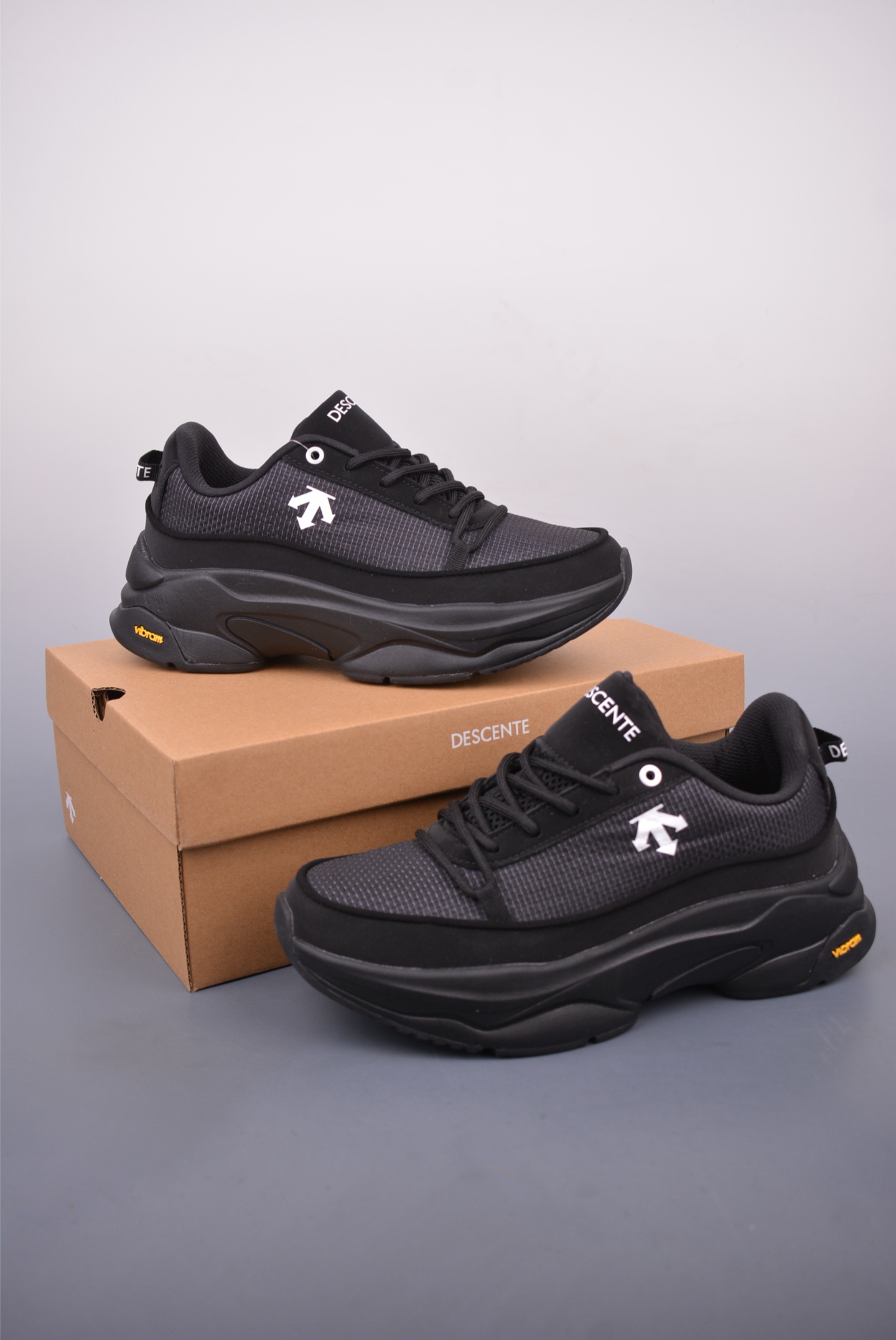 Descente Dualis AP Lightweight Cushioned & Breathable Men's Trail Running Shoes 5 i1748469891864 8992 0 4