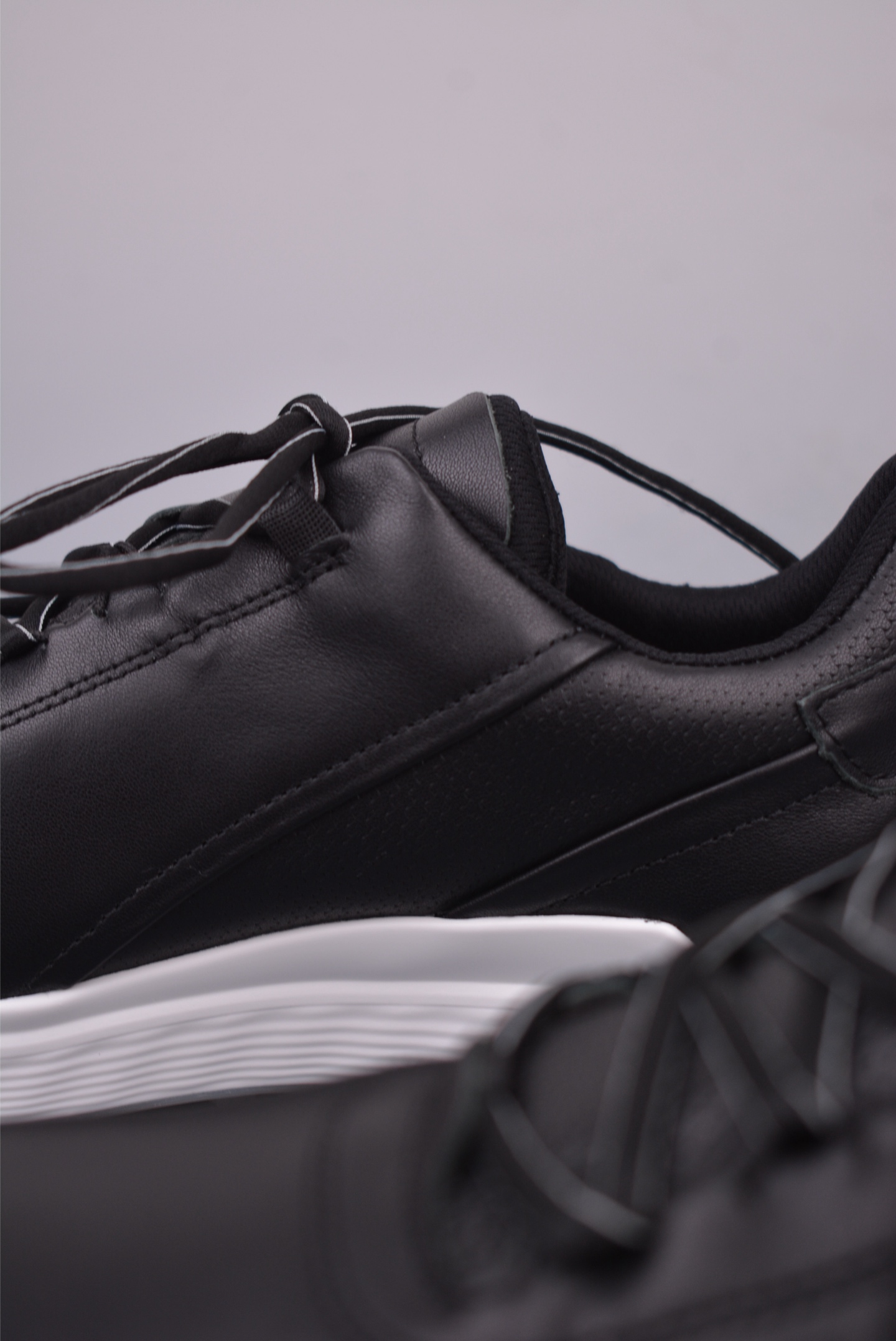 ECCO Men's Biom 2.5 Anniversary Leather Running Shoes - Lightweight & Flexible 9 i1748473744720 132 0 7