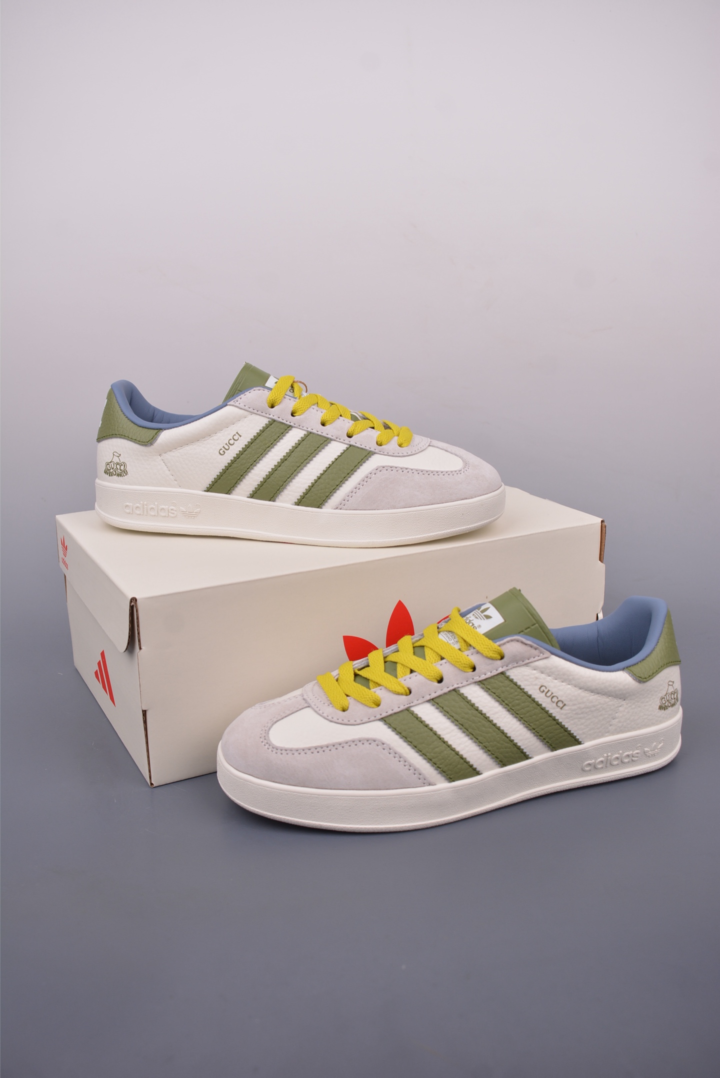 Adidas x Gucci Samba OG: Retro Style, Modern Comfort Sneakers 5 i1748473971015 9666 0 4