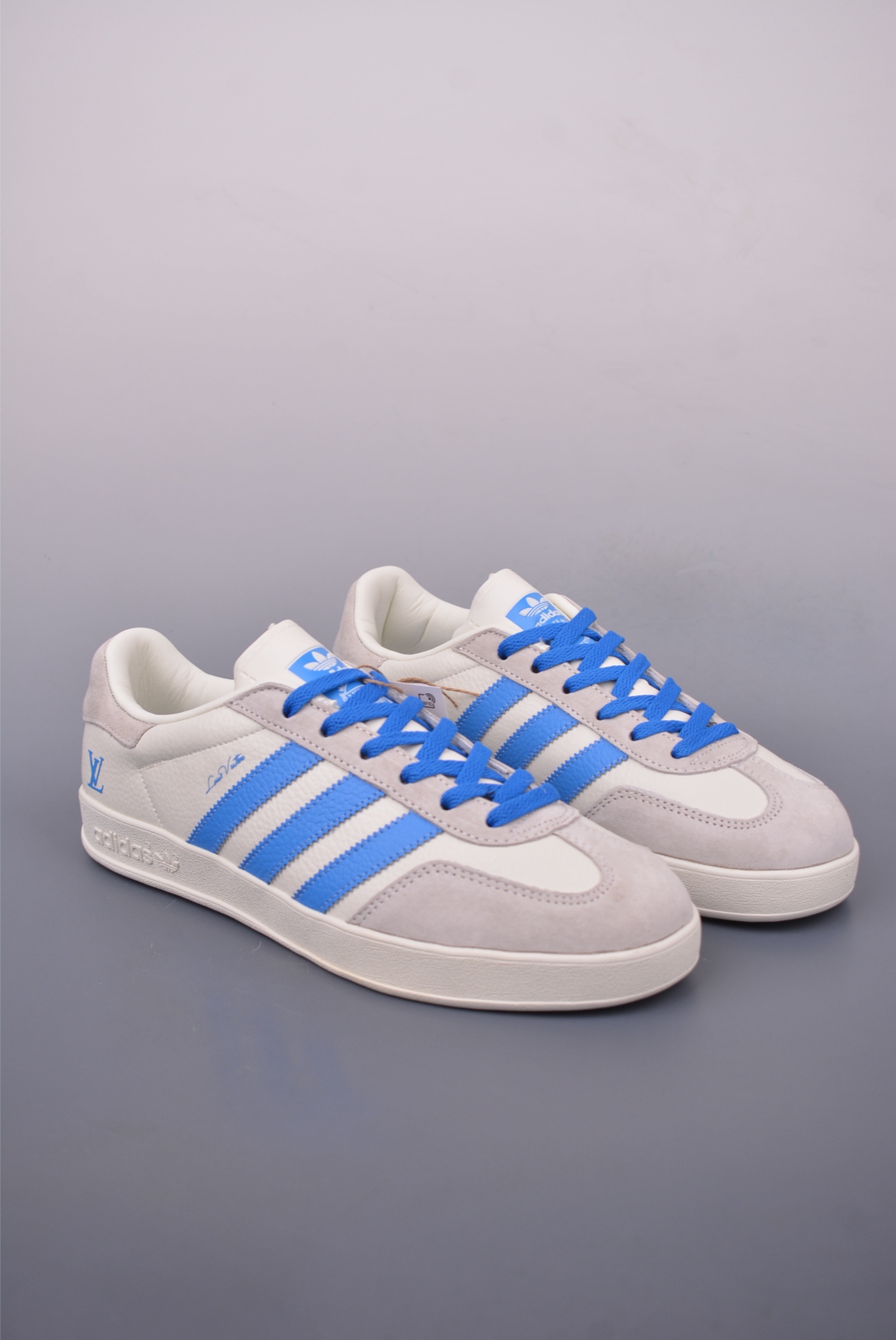 Adidas x Gucci Samba OG Sneakers - Limited Edition Retro Style - Unisex Sizes 2 i1748473989069 5671 0 1