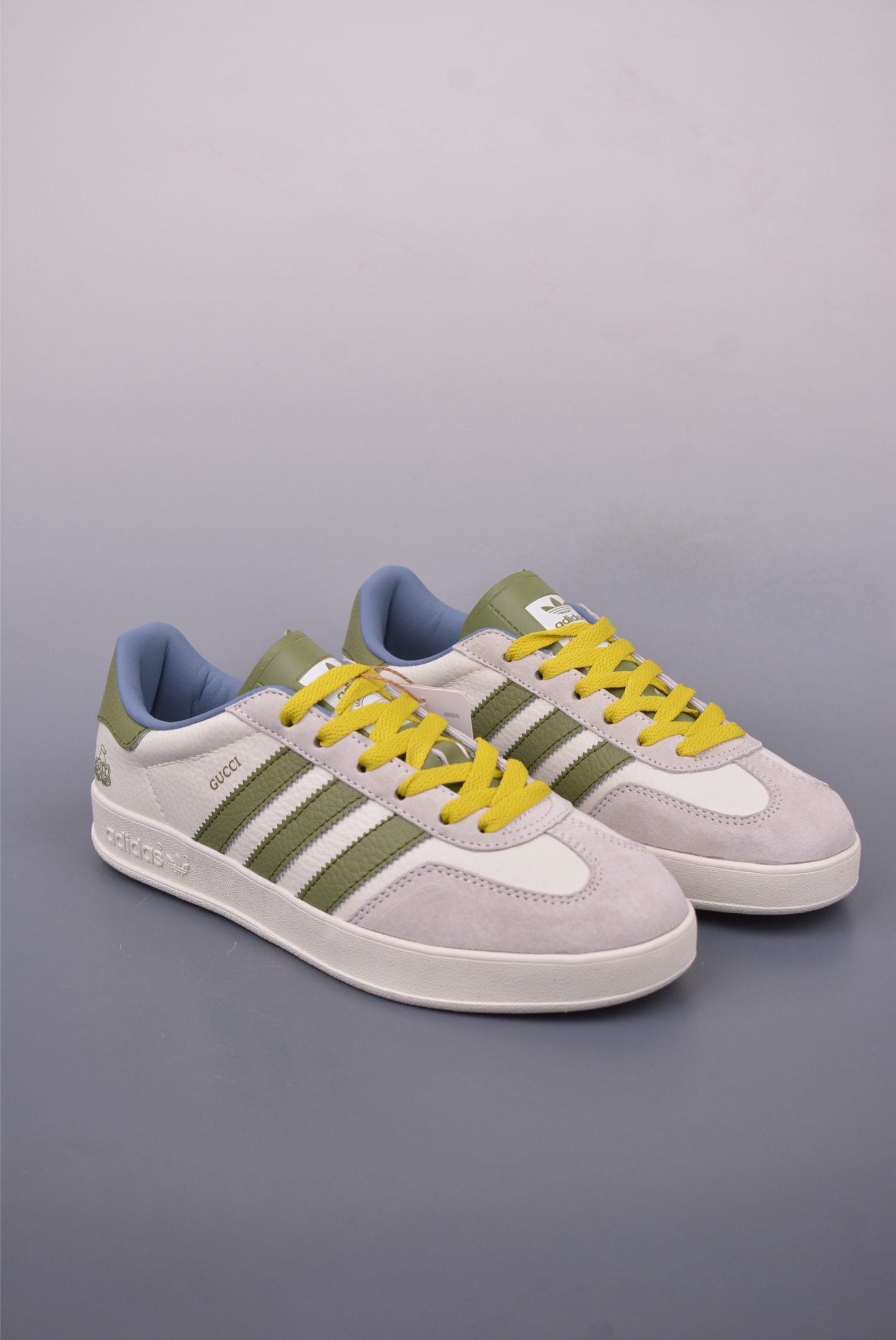 Adidas x Gucci Samba OG Sneakers - Limited Edition Retro Style - Unisex Sizes 1 i1748473989069 6706 0 0