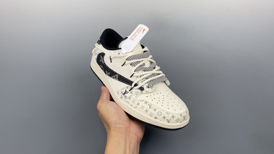 Fragment Travis Scott x Louis Vuitton x Air Jordan 1 Low Sneakers