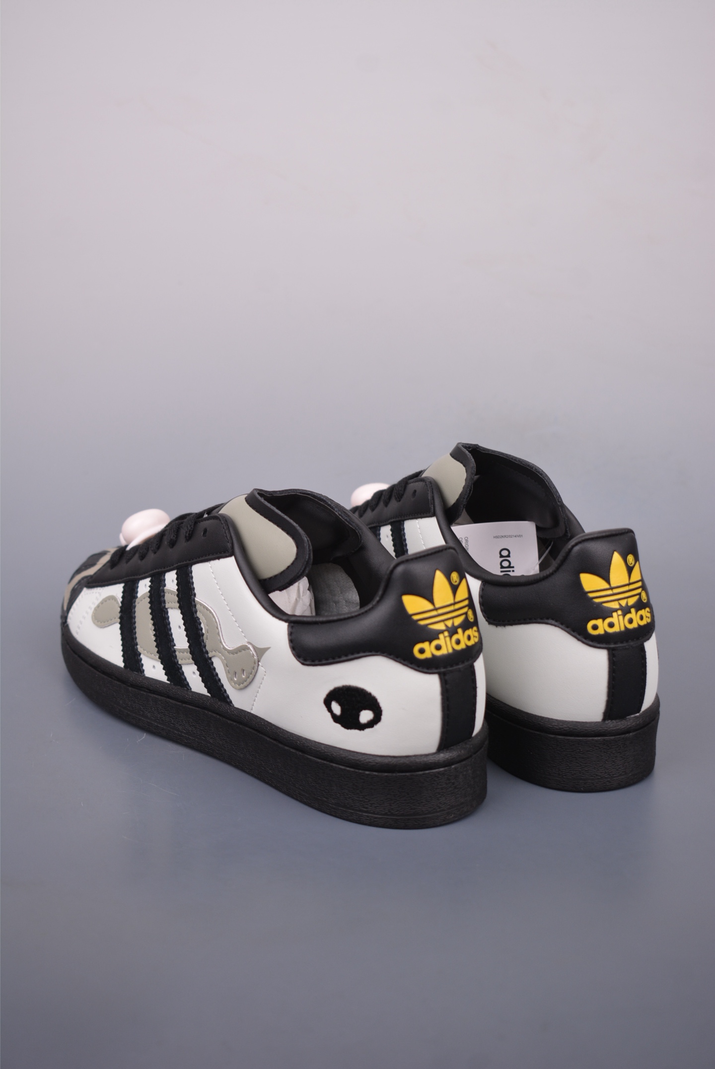 Adidas Originals Superstar 2.0 White Black Leather Shell Toe Sneakers 3 i1748666930840 6999 0 1