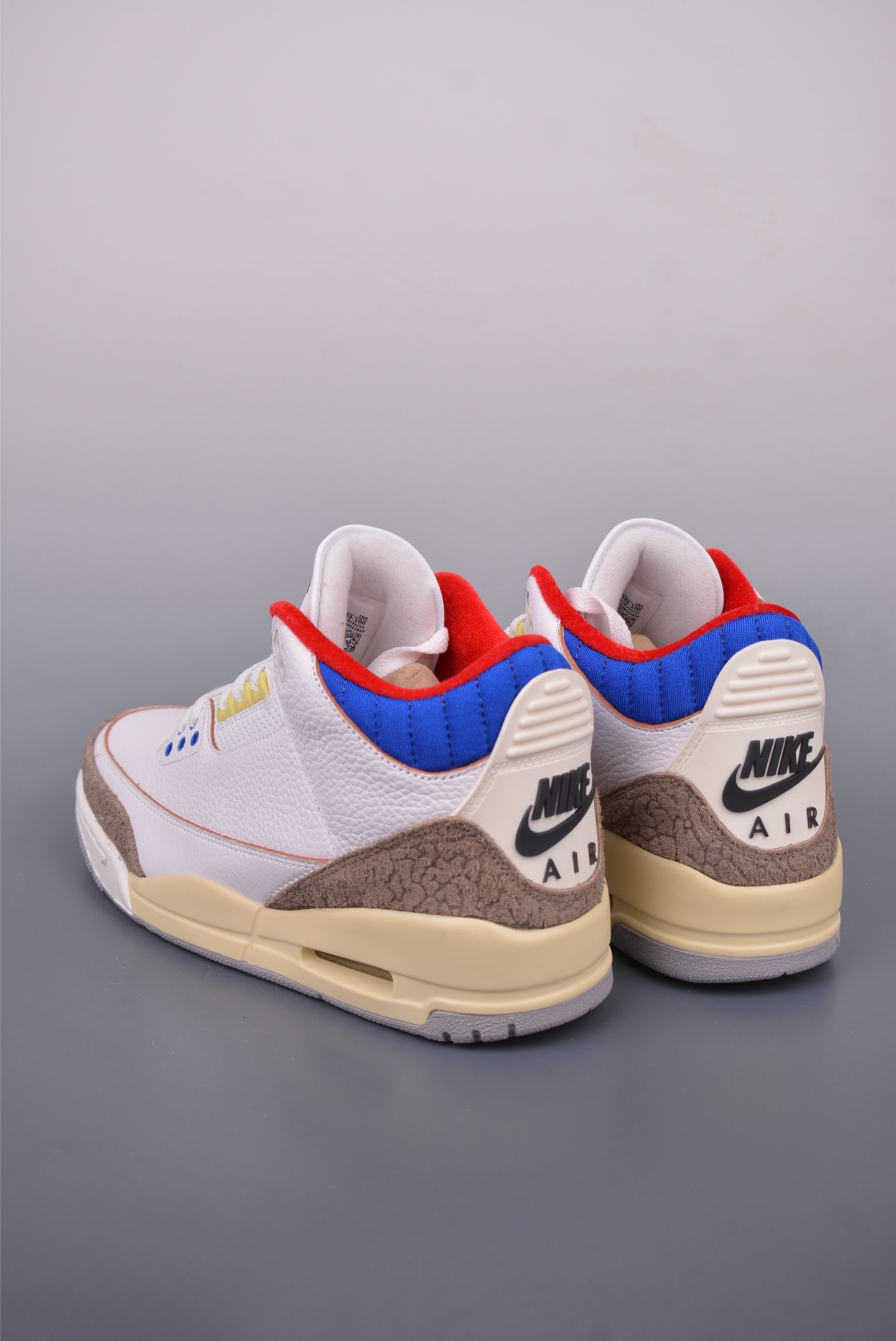 Air Jordan 3 Retro OG SP 'White/Sport Royal' Basketball Shoes 2 i1748667058615 3859 0 1