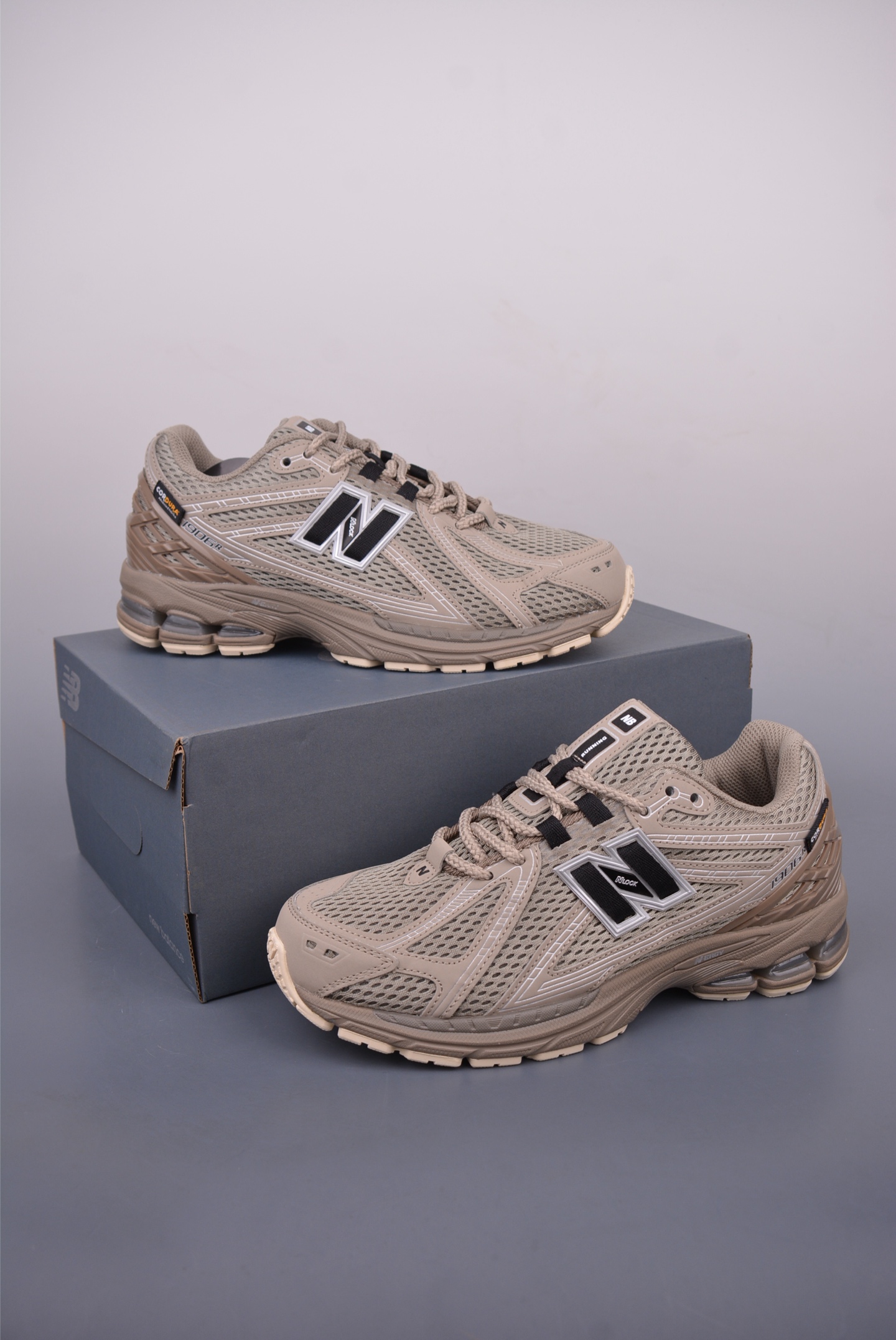 New Balance 1906R Retro Sneakers - Classic Style & Modern Comfort 5 i1748669043050 9358 0 4