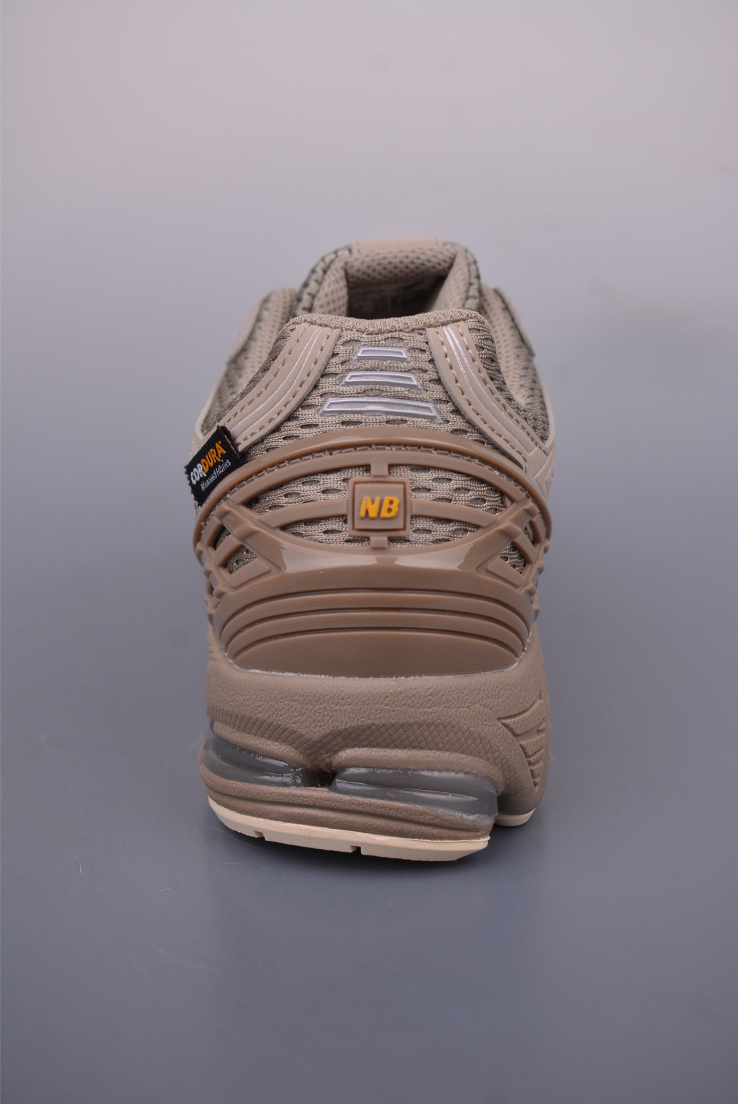 New Balance 1906R Retro Sneakers - Classic Style & Modern Comfort 4 i1748669043090 8356 0 3