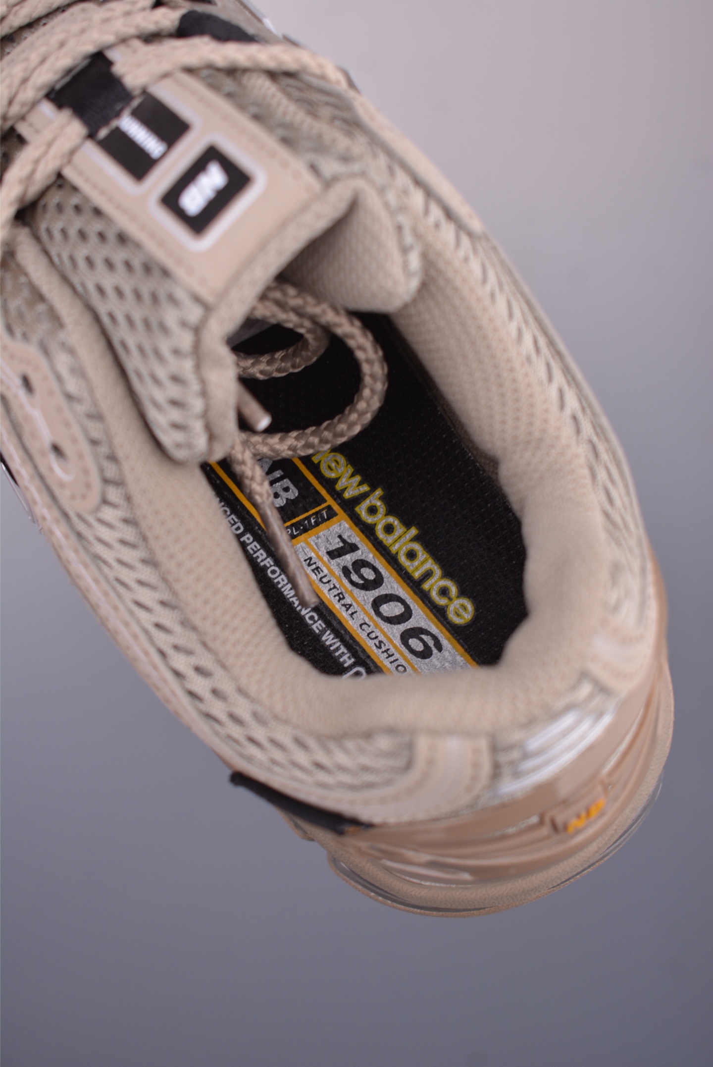 New Balance 1906R Retro Sneakers - Classic Style & Modern Comfort 9 i1748669043108 3485 0 8