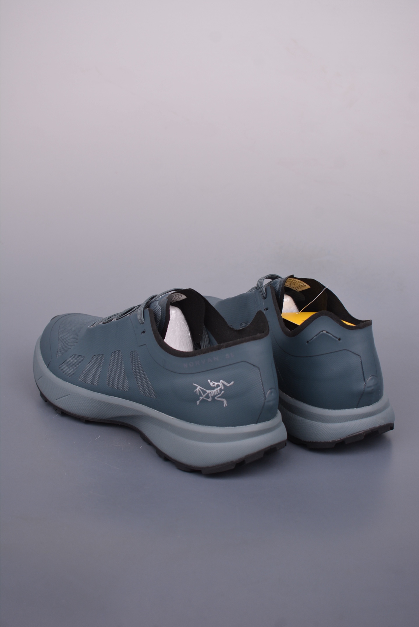 Arc'teryx Konseal LT Trail Running Shoes - Breathable & Lightweight, Men's 3 i1748669358614 2310 0 1