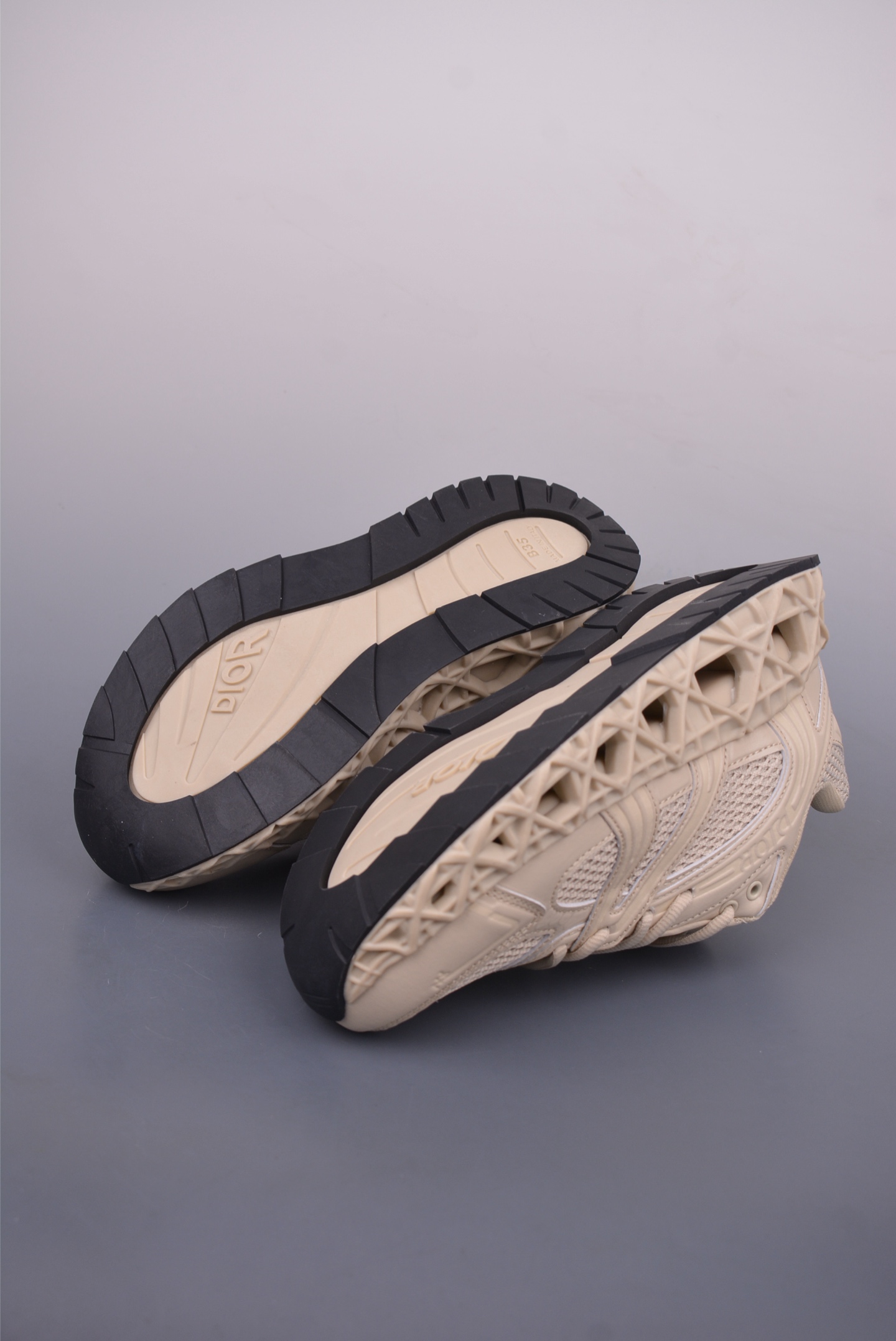 Dior B35 NXT Sneakers, 3D Printed Hollow Outsole, Mesh, Beige, Size 35-45 3 i1748672103961 7547 0 2
