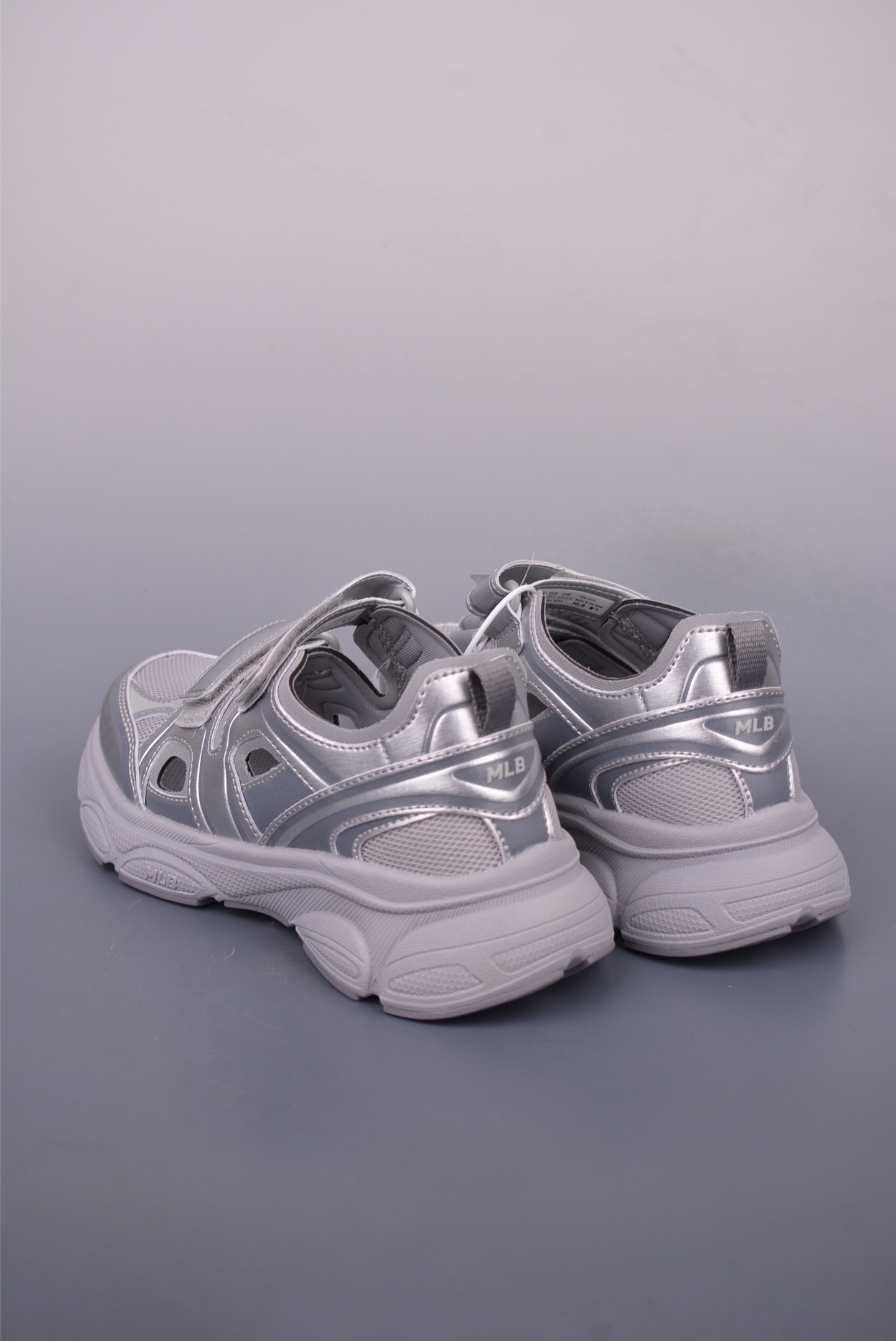 MLB Ace Runner Mary Jane Silver Platform Hook and Loop Fashion Sneakers 2 i1748675591293 1081 0 1