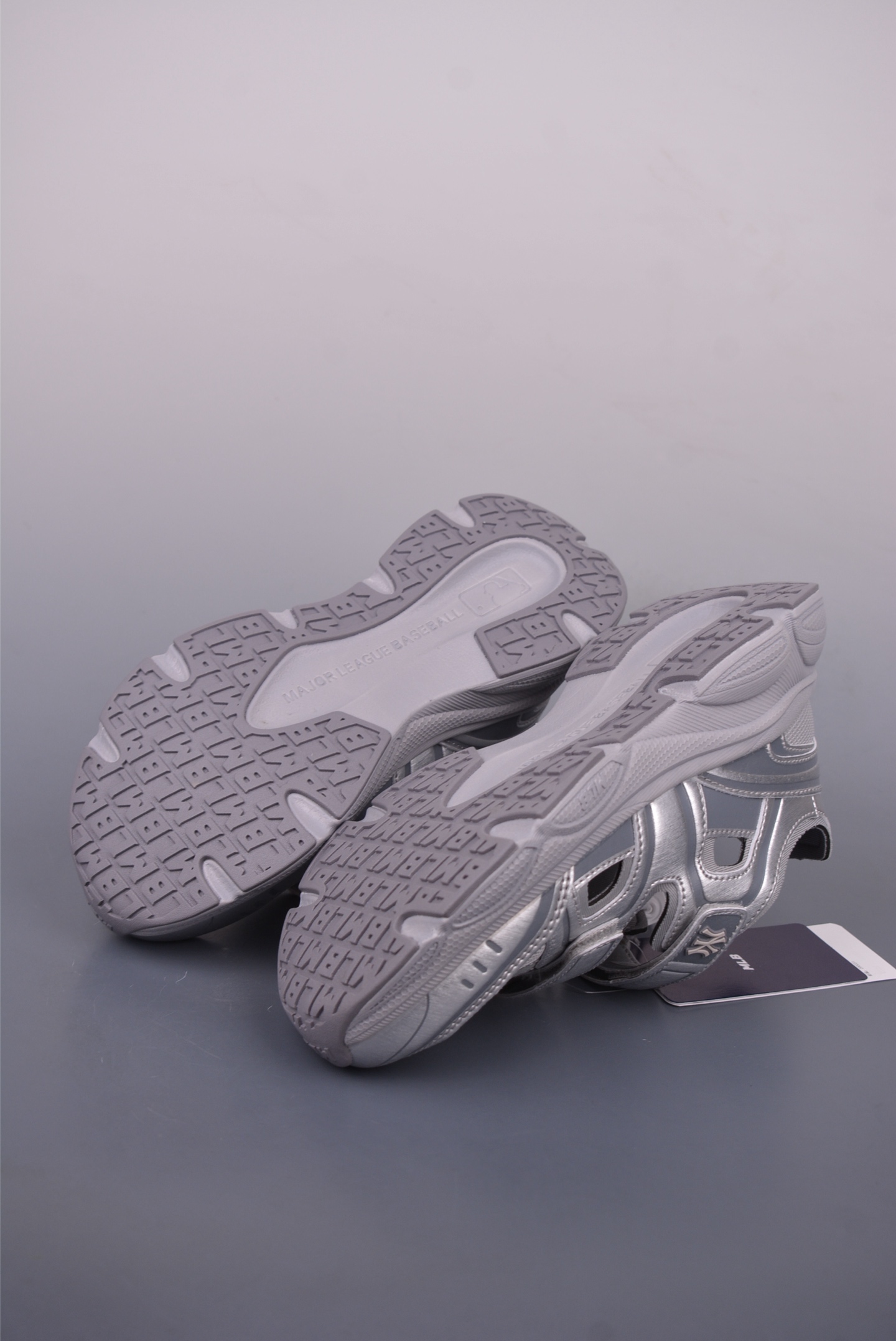 MLB Ace Runner Mary Jane Silver Platform Hook and Loop Fashion Sneakers 3 i1748681222103 5710 0 2