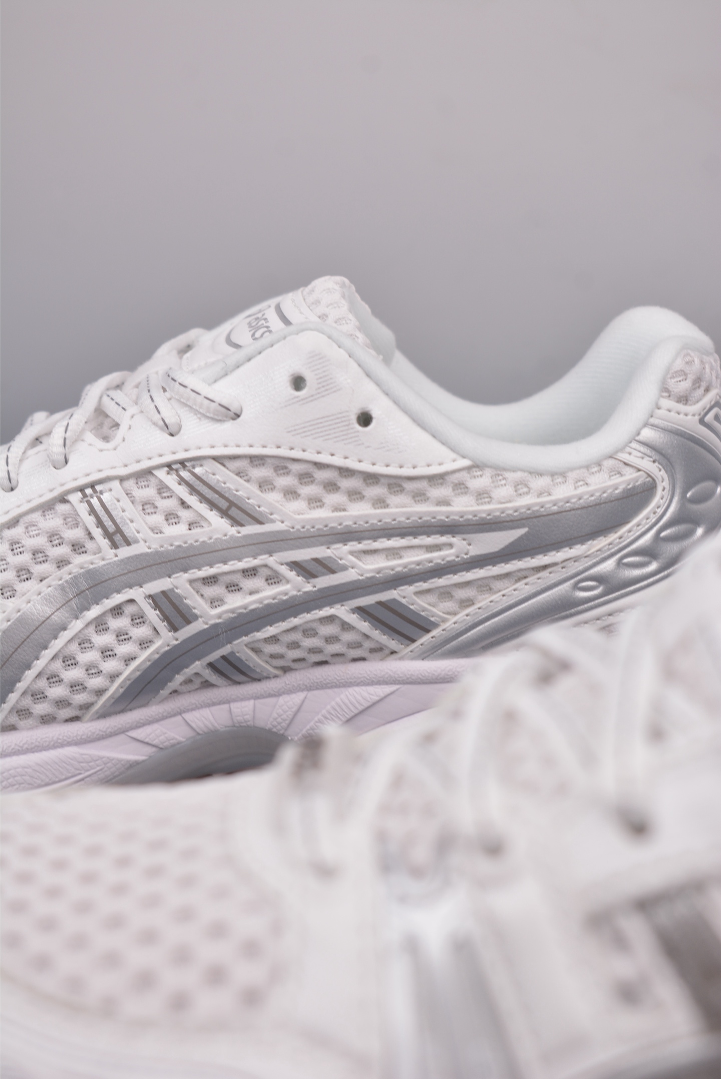 Asics Gel-Kayano 14 亚瑟士运动休闲透气专业跑鞋  1203A727