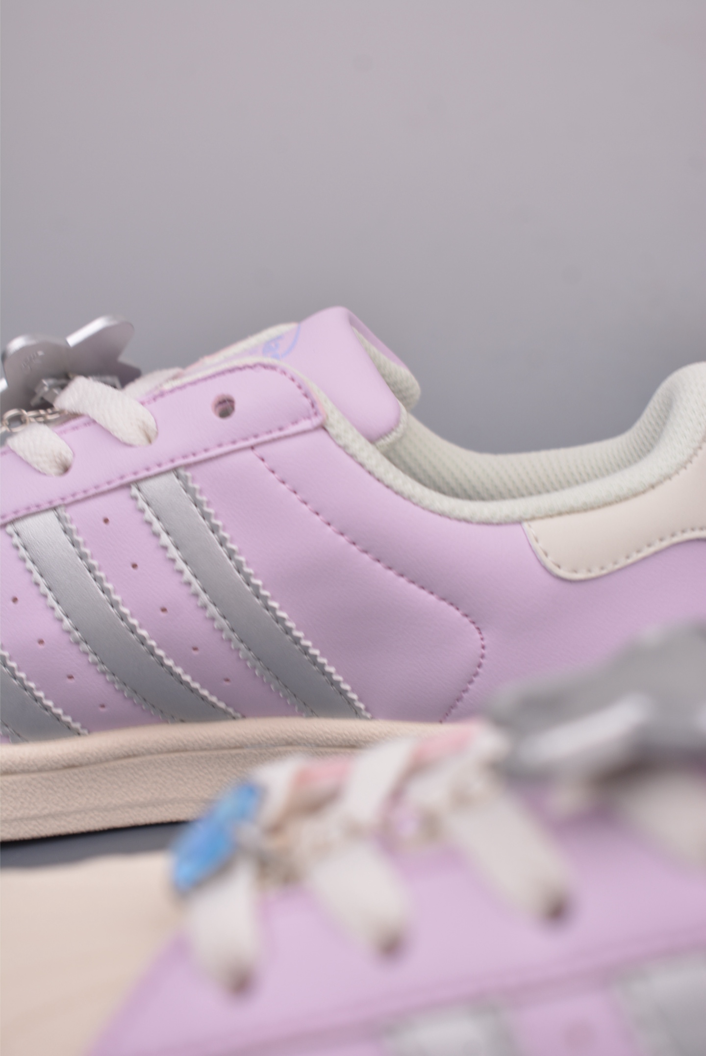 Adidas Originals Superstar 2代 2025全新版本 贝壳头 JQ8776-Chinese UA Cheap High Quatity Brand Clothes Bags handbags Sneakers wholesale wholesaler seller from China Factory suppliers Fashion Clothing Shoes best Quality Beautiful Price Adidas Originals Superstar 2代 2025全新版本 贝壳头 JQ8776