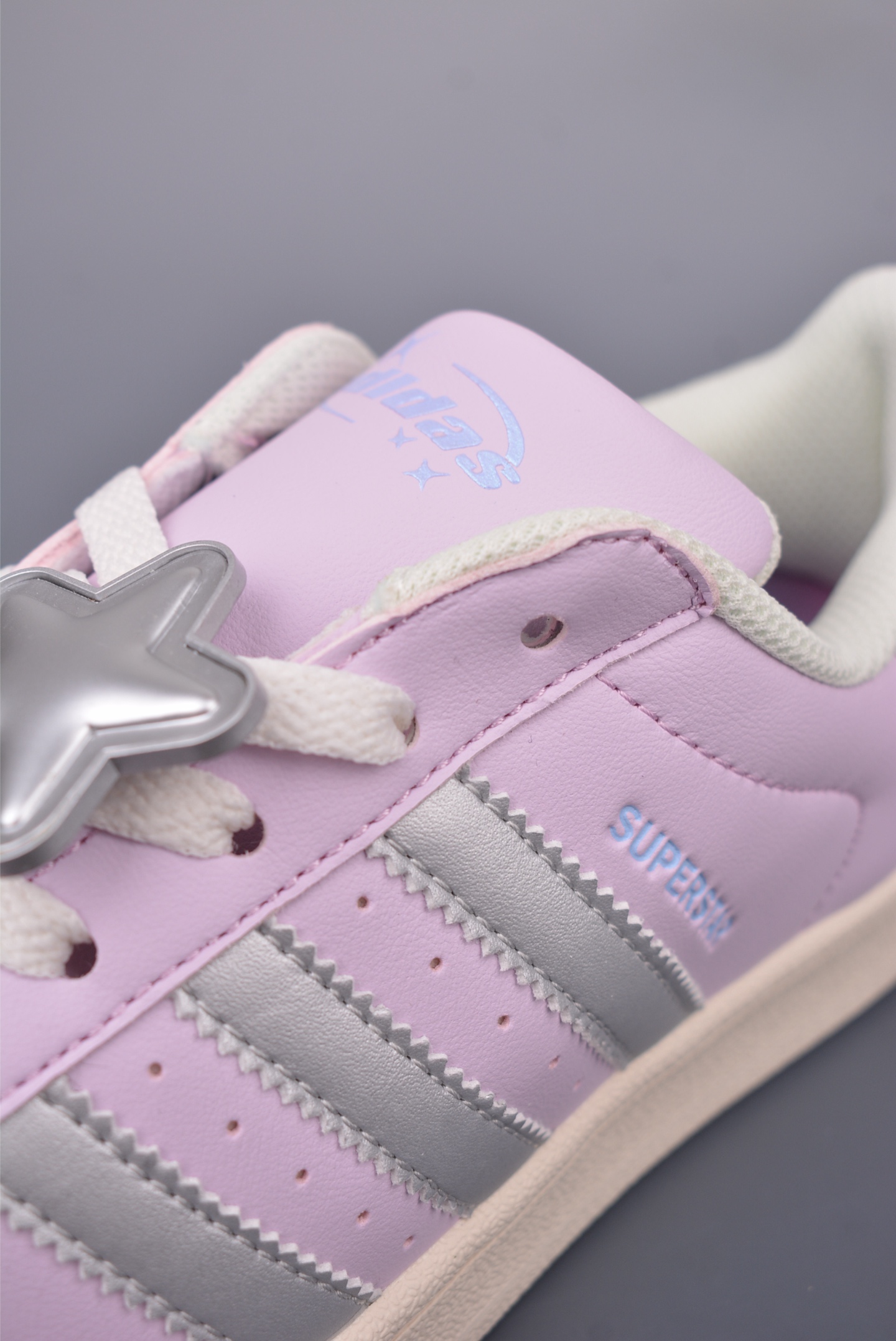 Adidas Originals Superstar 2代 2025全新版本 贝壳头 JQ8776-Chinese UA Cheap High Quatity Brand Clothes Bags handbags Sneakers wholesale wholesaler seller from China Factory suppliers Fashion Clothing Shoes best Quality Beautiful Price Adidas Originals Superstar 2代 2025全新版本 贝壳头 JQ8776